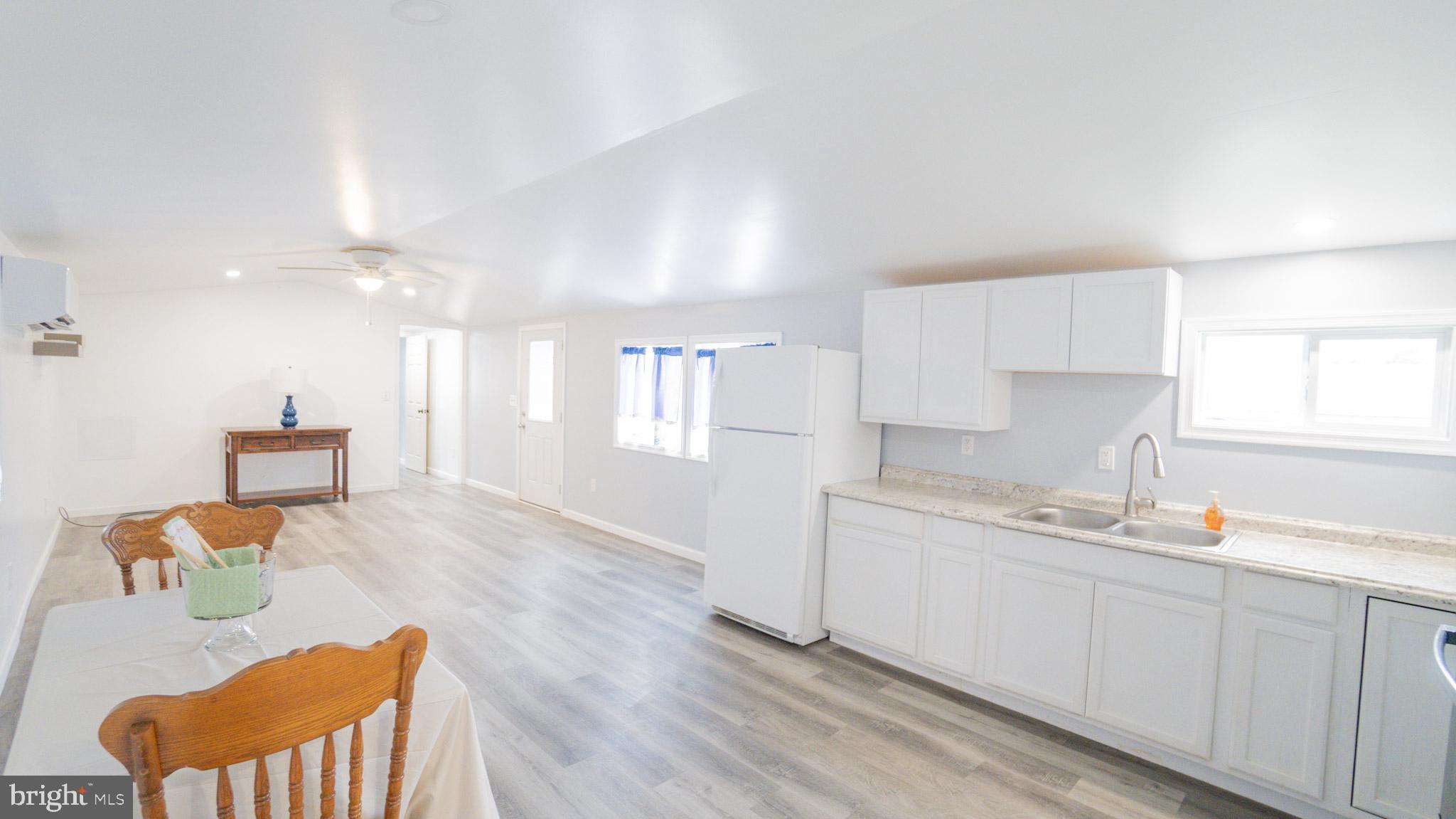 RIDGE PARK COMMUNITY - Residential
