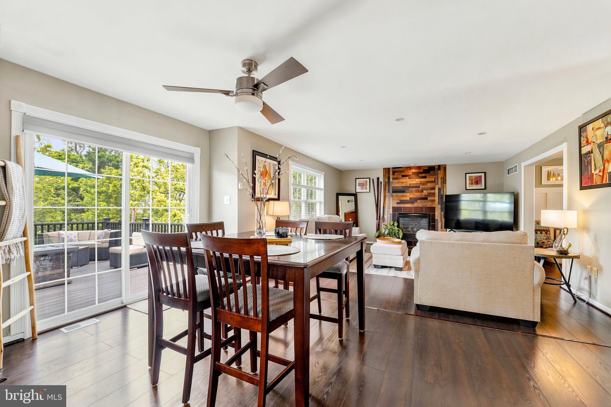 WILLOW WAY - Residential