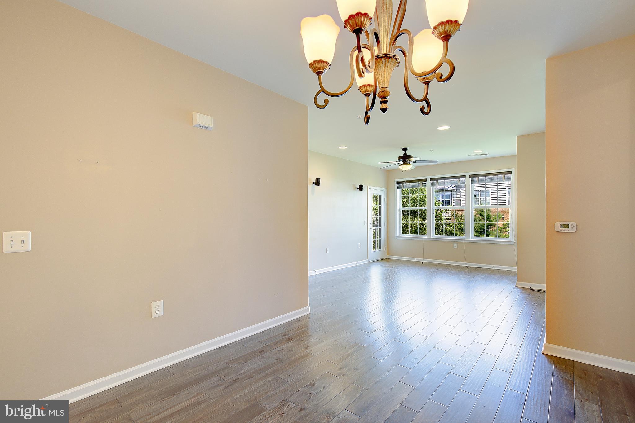 CARROLLS CREEK - Residential