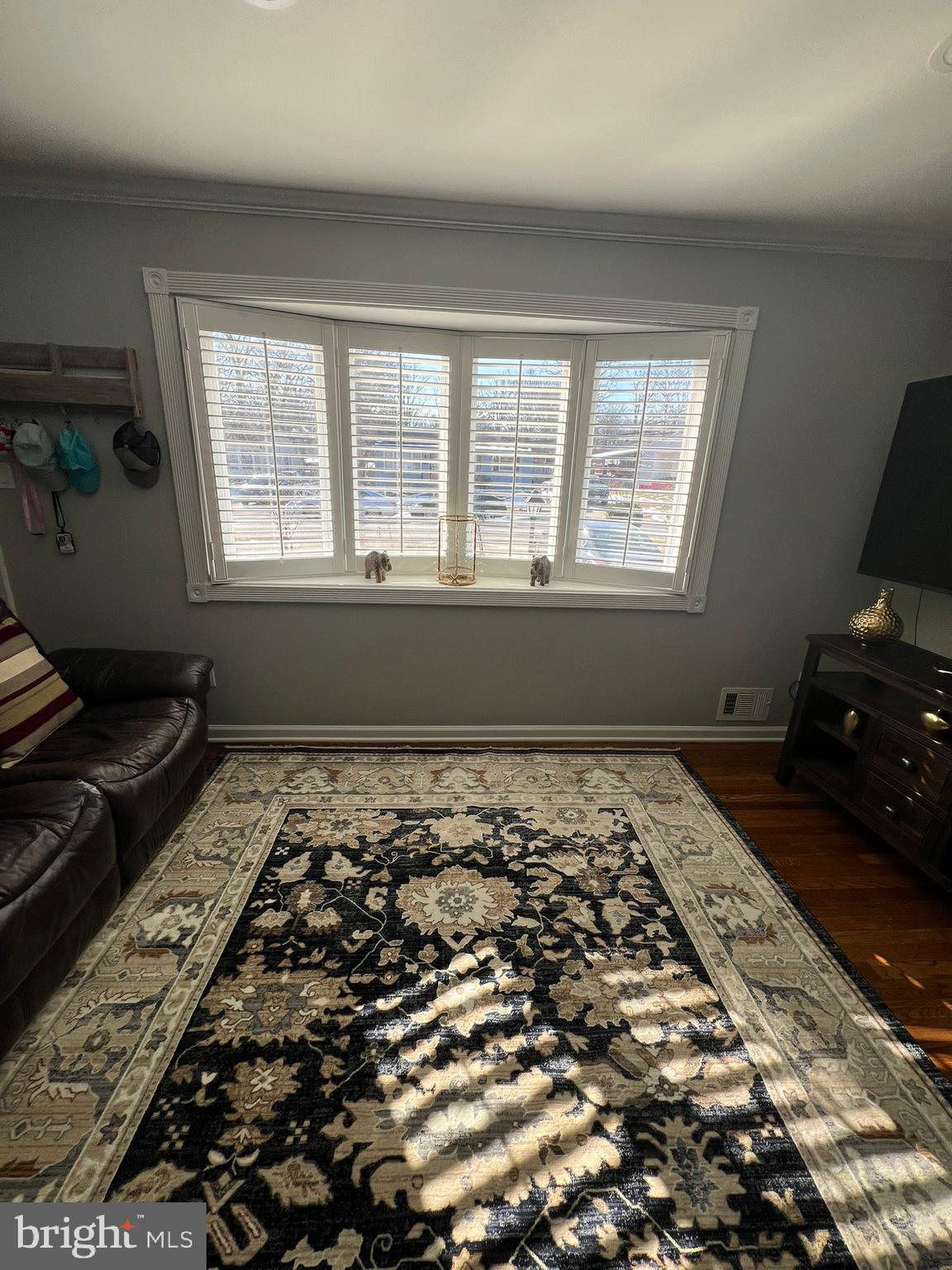 WHITFIELD KNOLLS - Residential