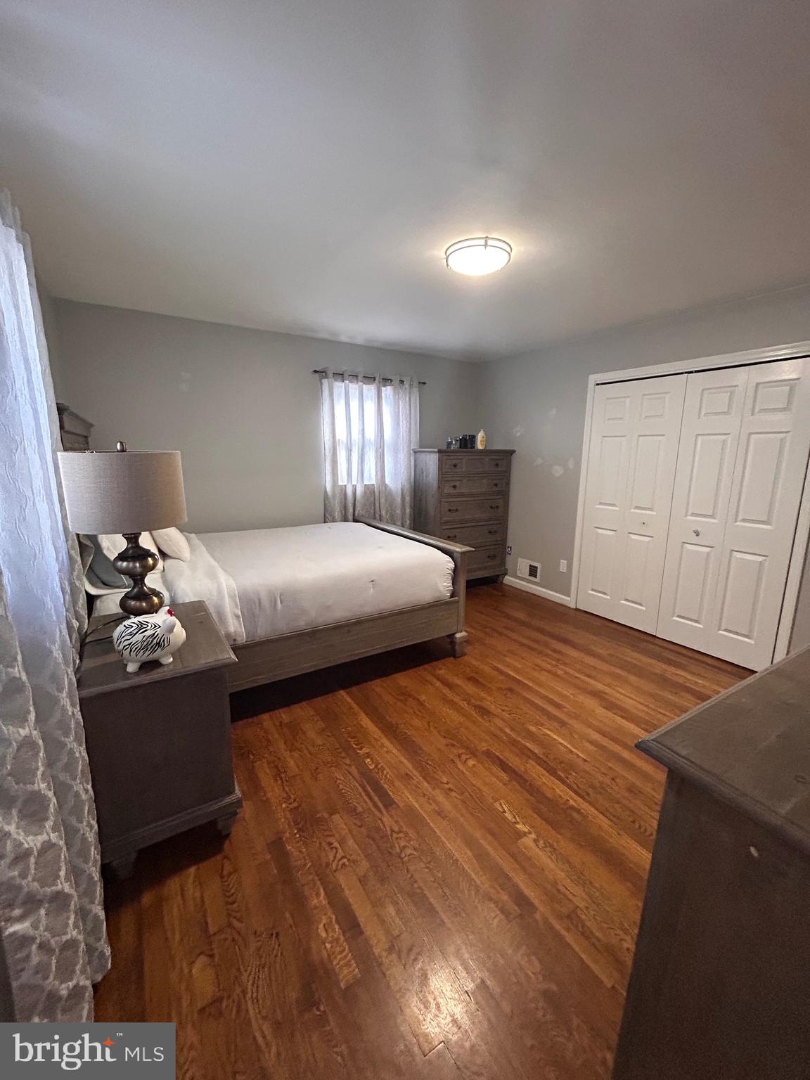 WHITFIELD KNOLLS - Residential