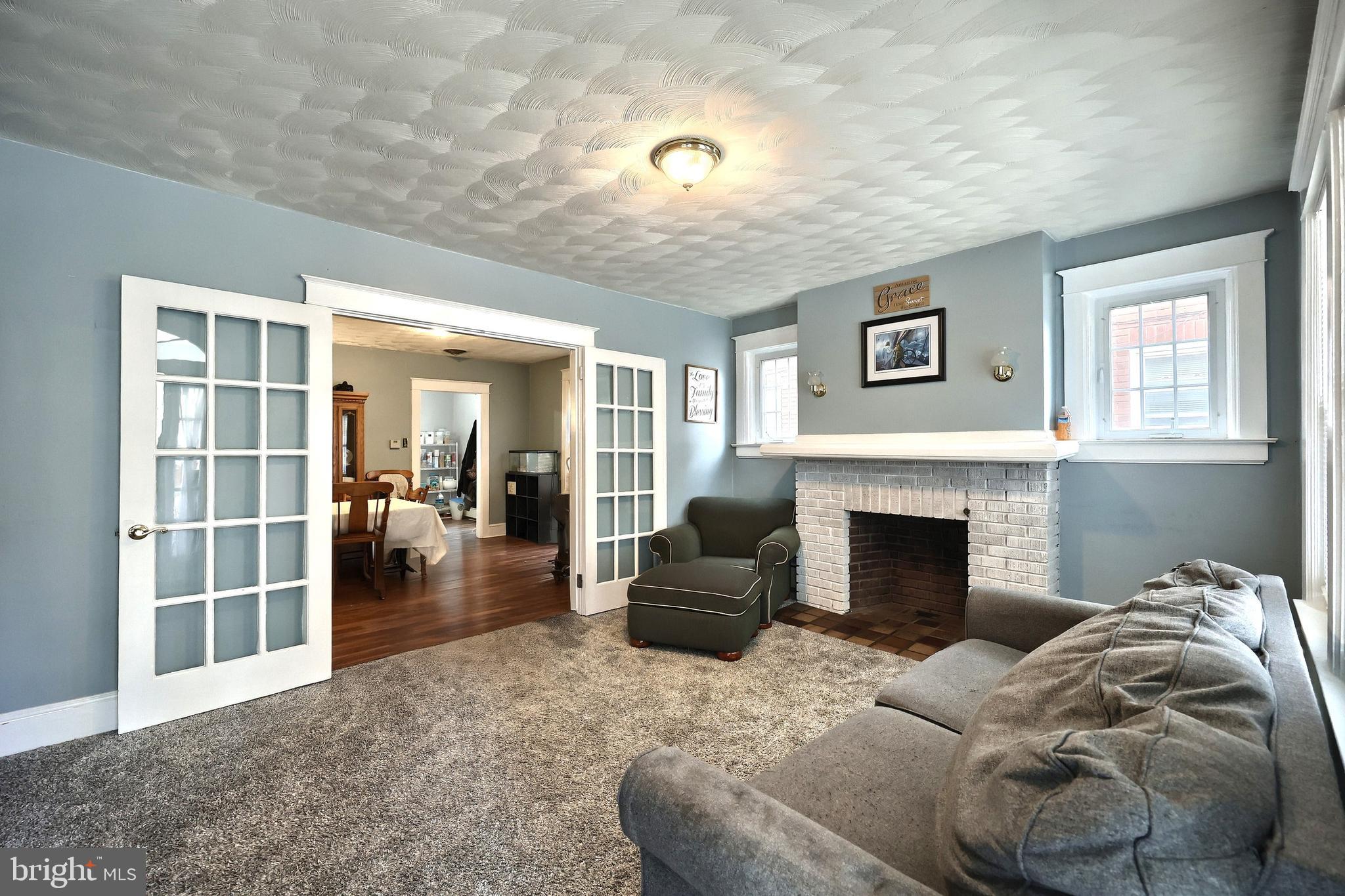 EAST YORK - Residential