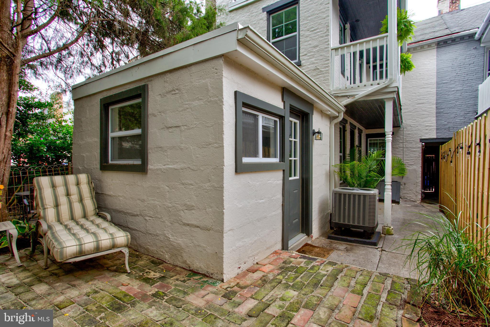 LANCASTER - Residential