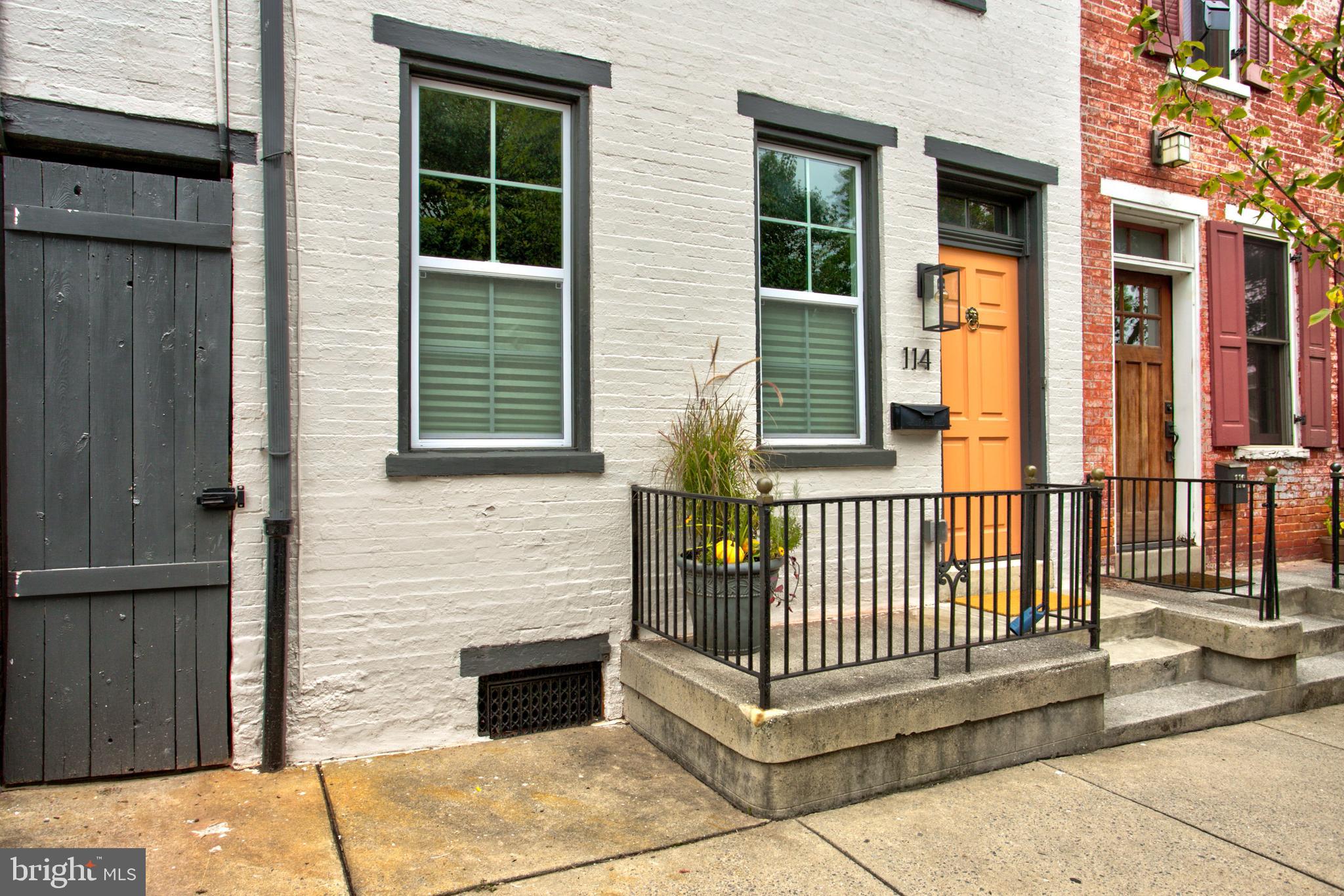LANCASTER - Residential