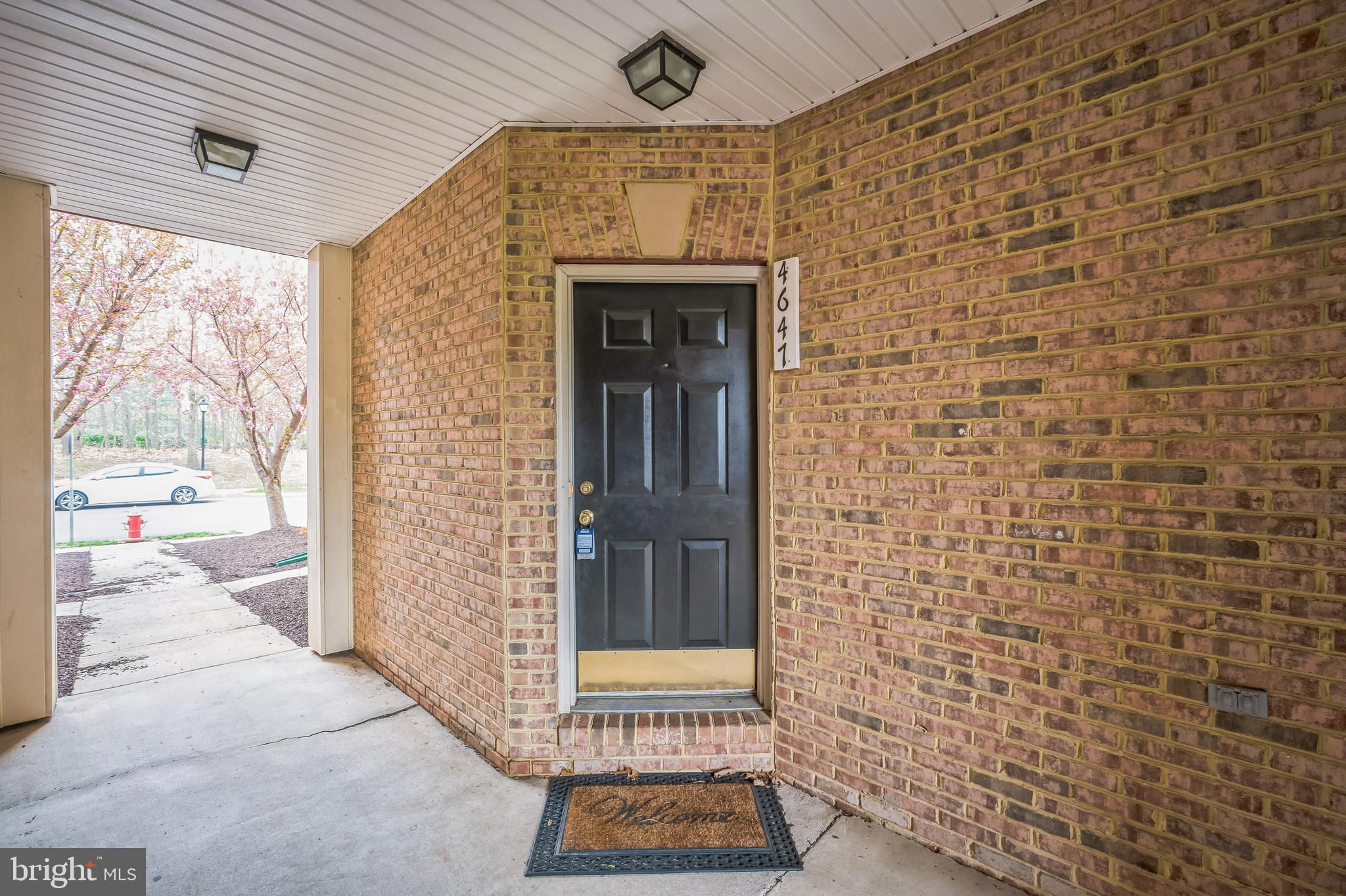 WILLOW OAKS - Residential Lease