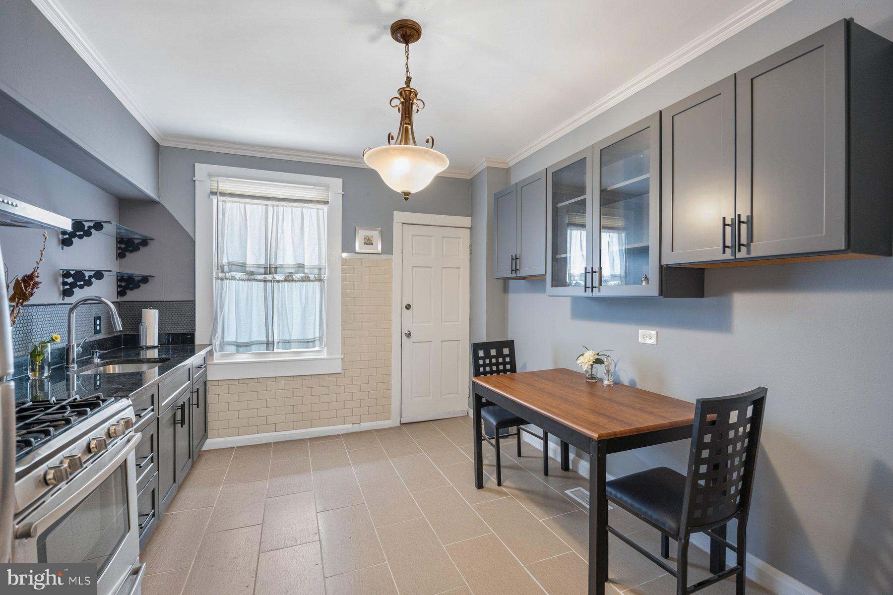 GREEKTOWN - Residential