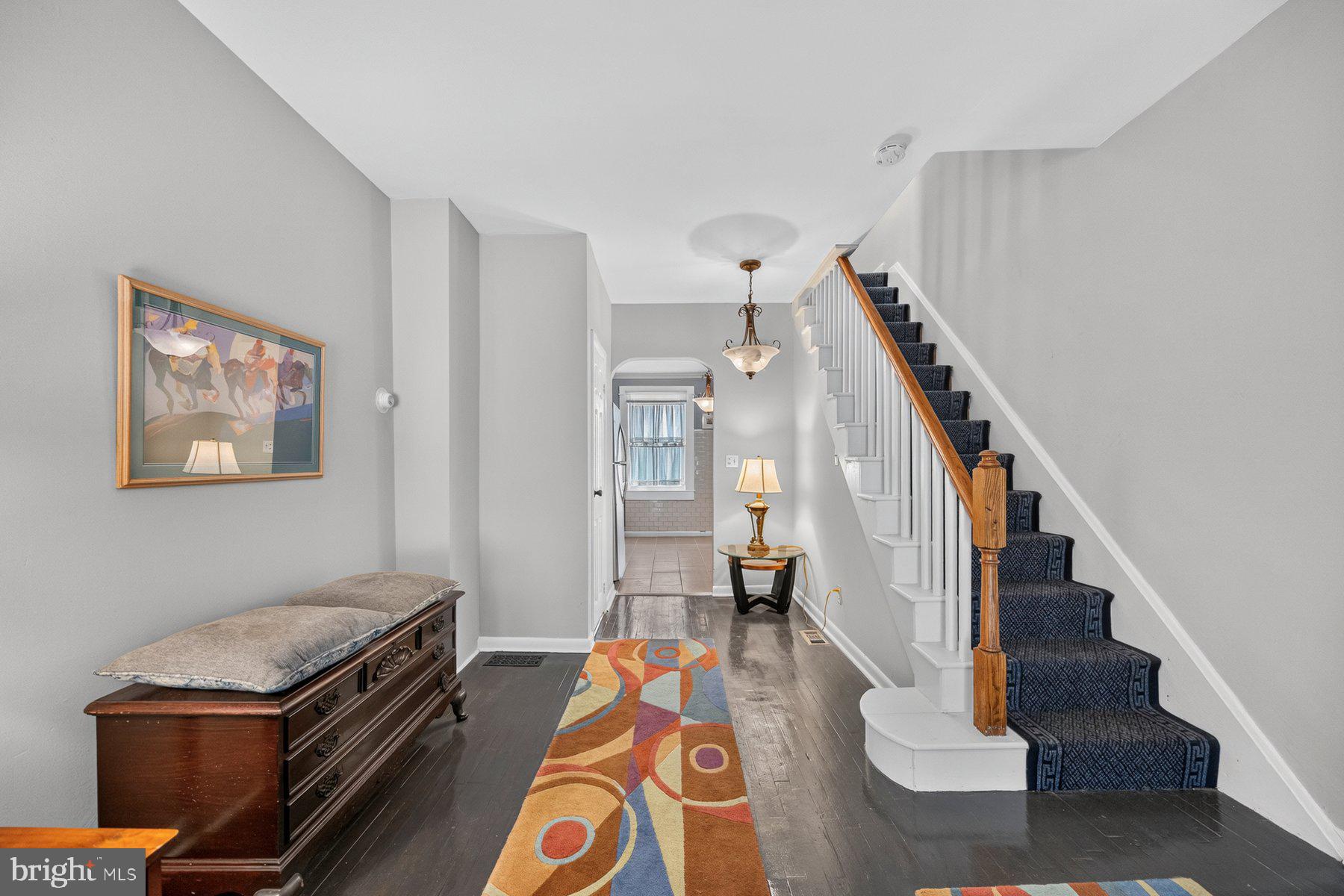 GREEKTOWN - Residential