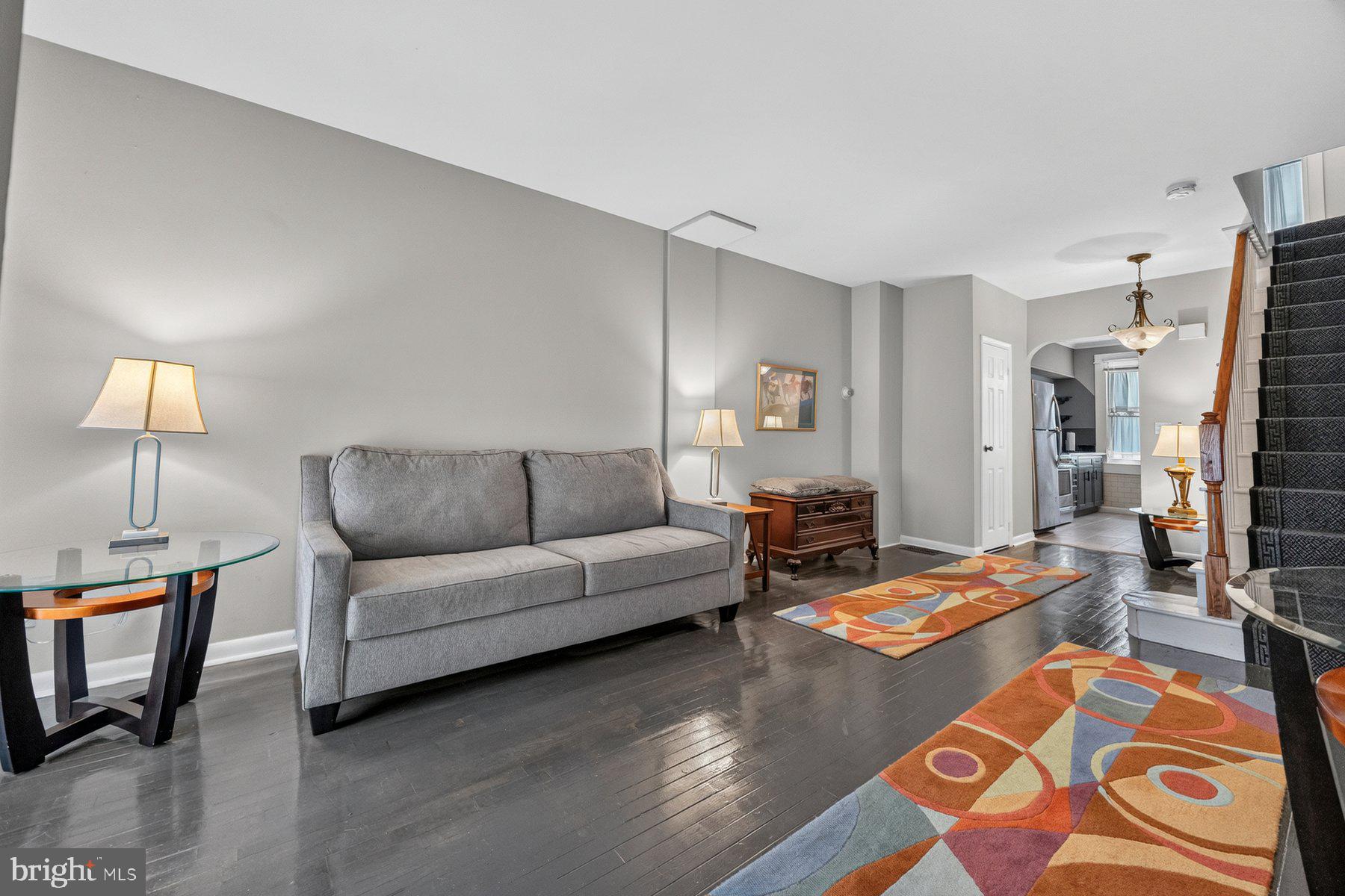GREEKTOWN - Residential