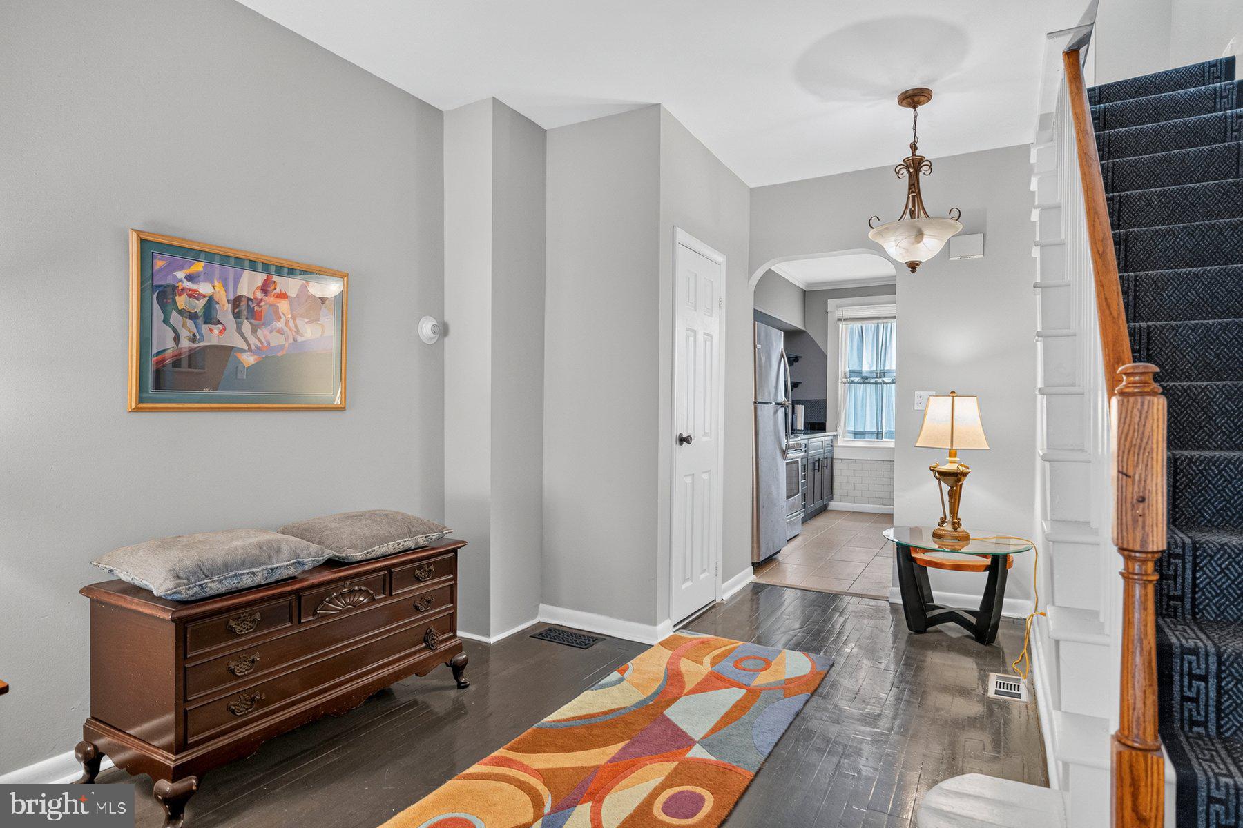 GREEKTOWN - Residential