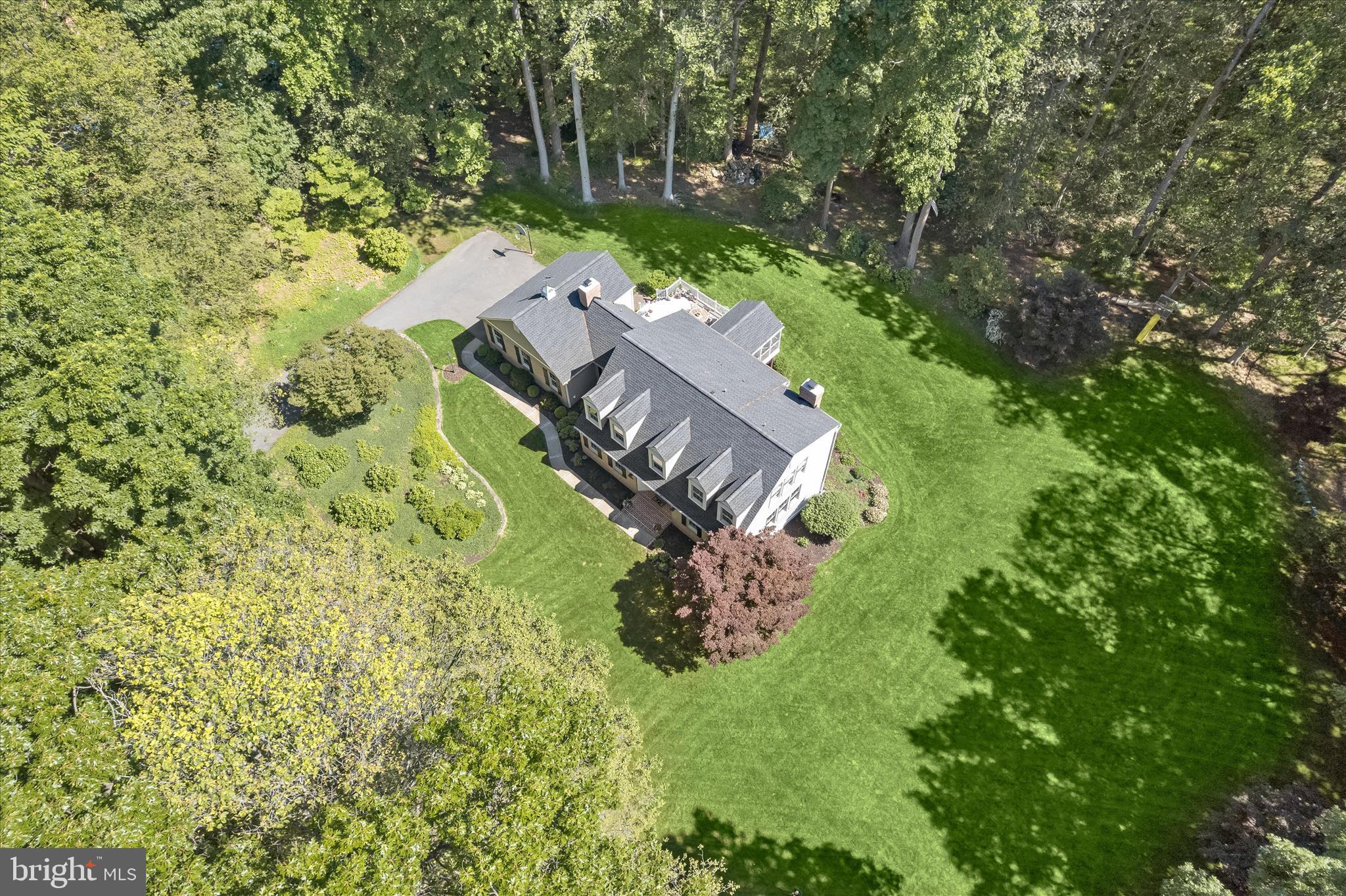 TODD LAKES - Residential
