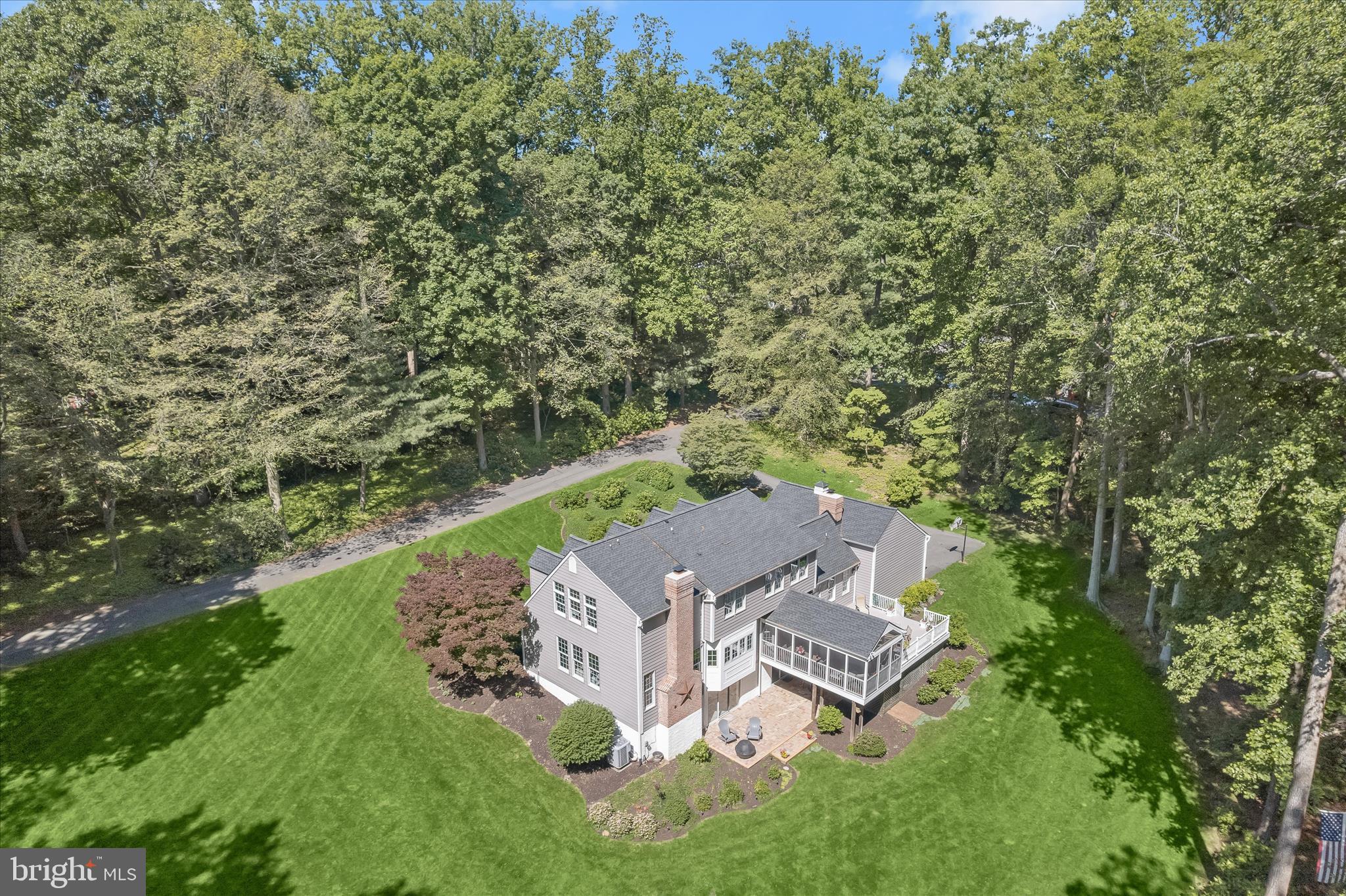 TODD LAKES - Residential