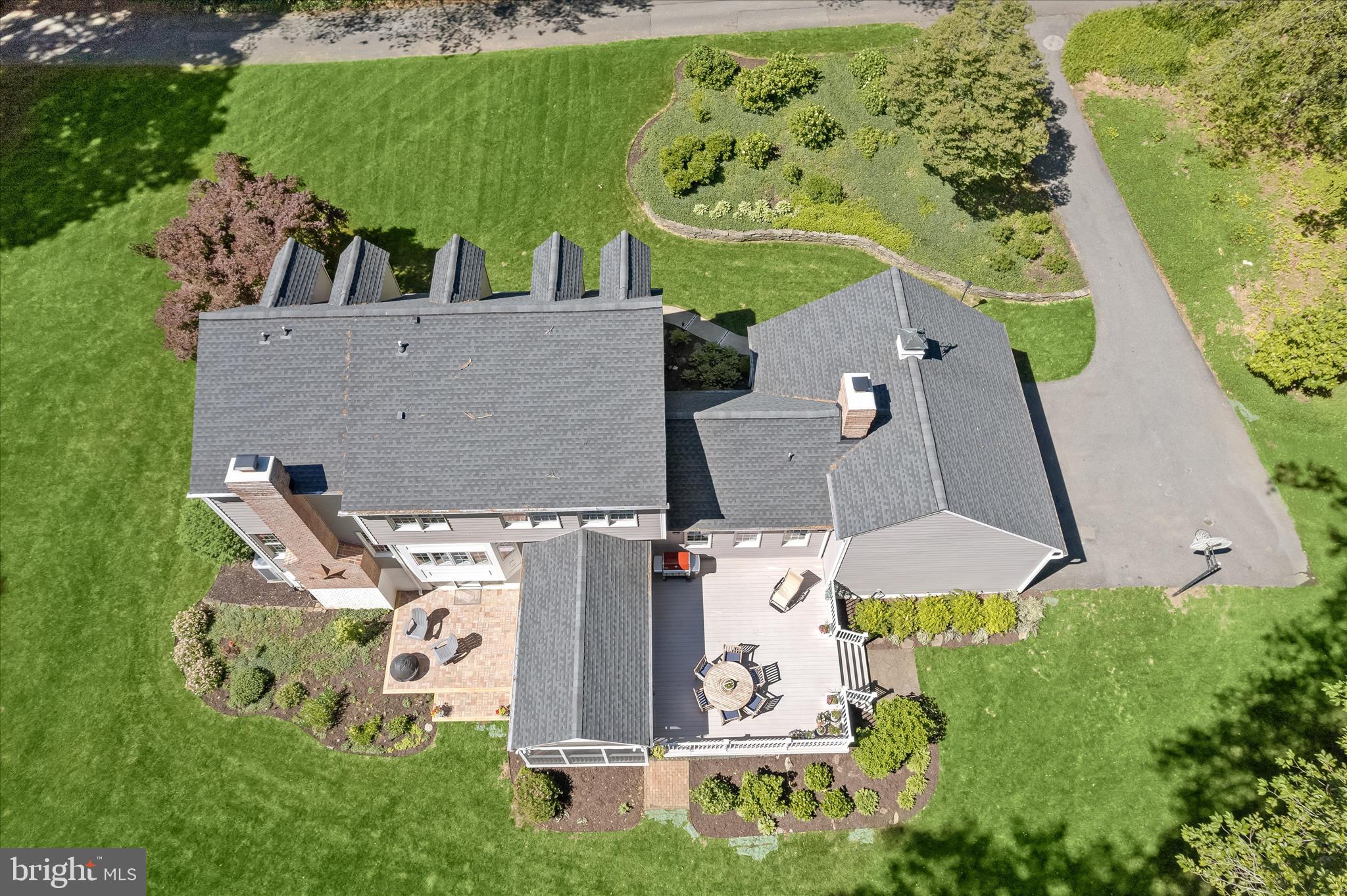 TODD LAKES - Residential