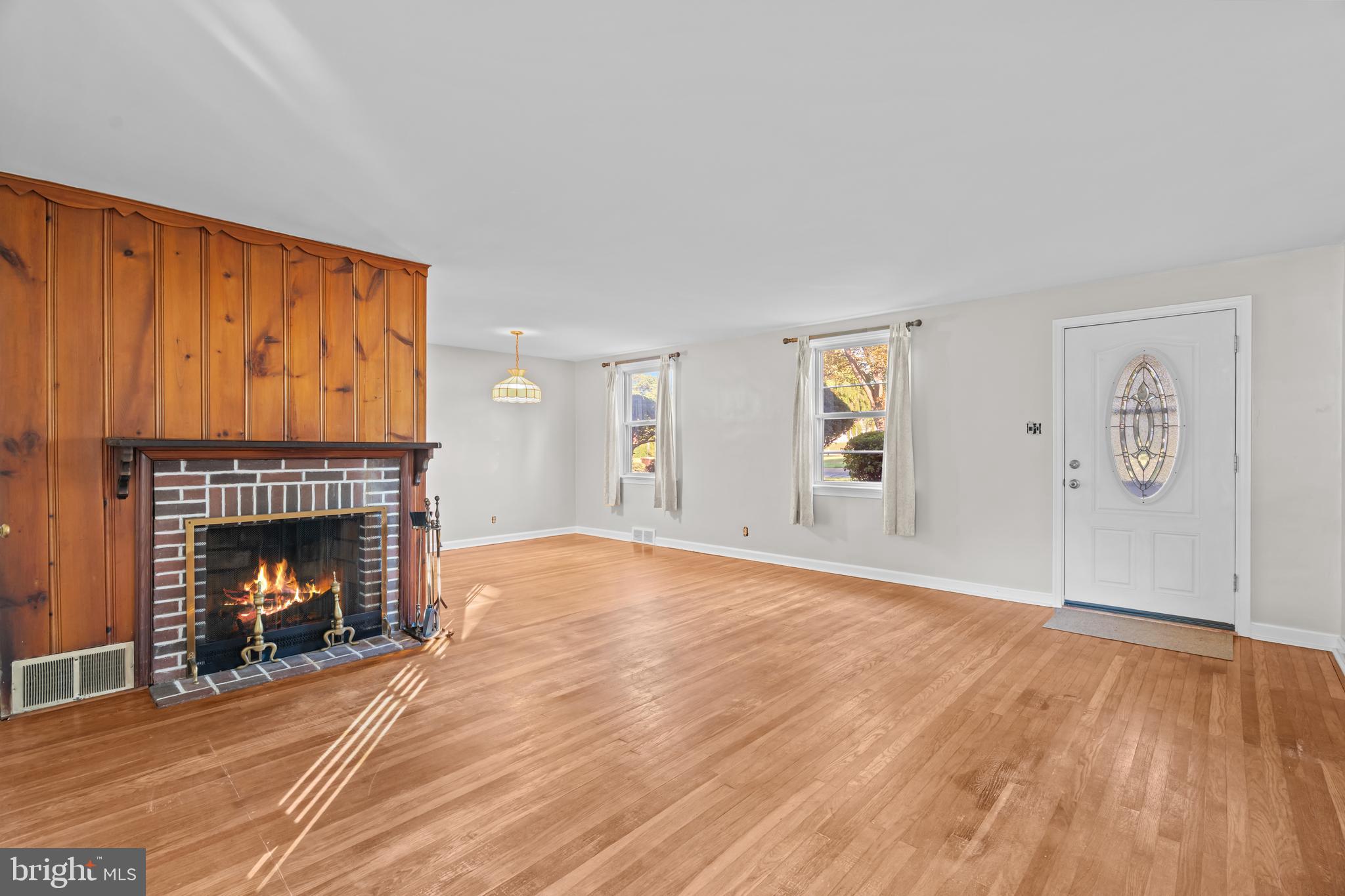 LANSDALE - Residential