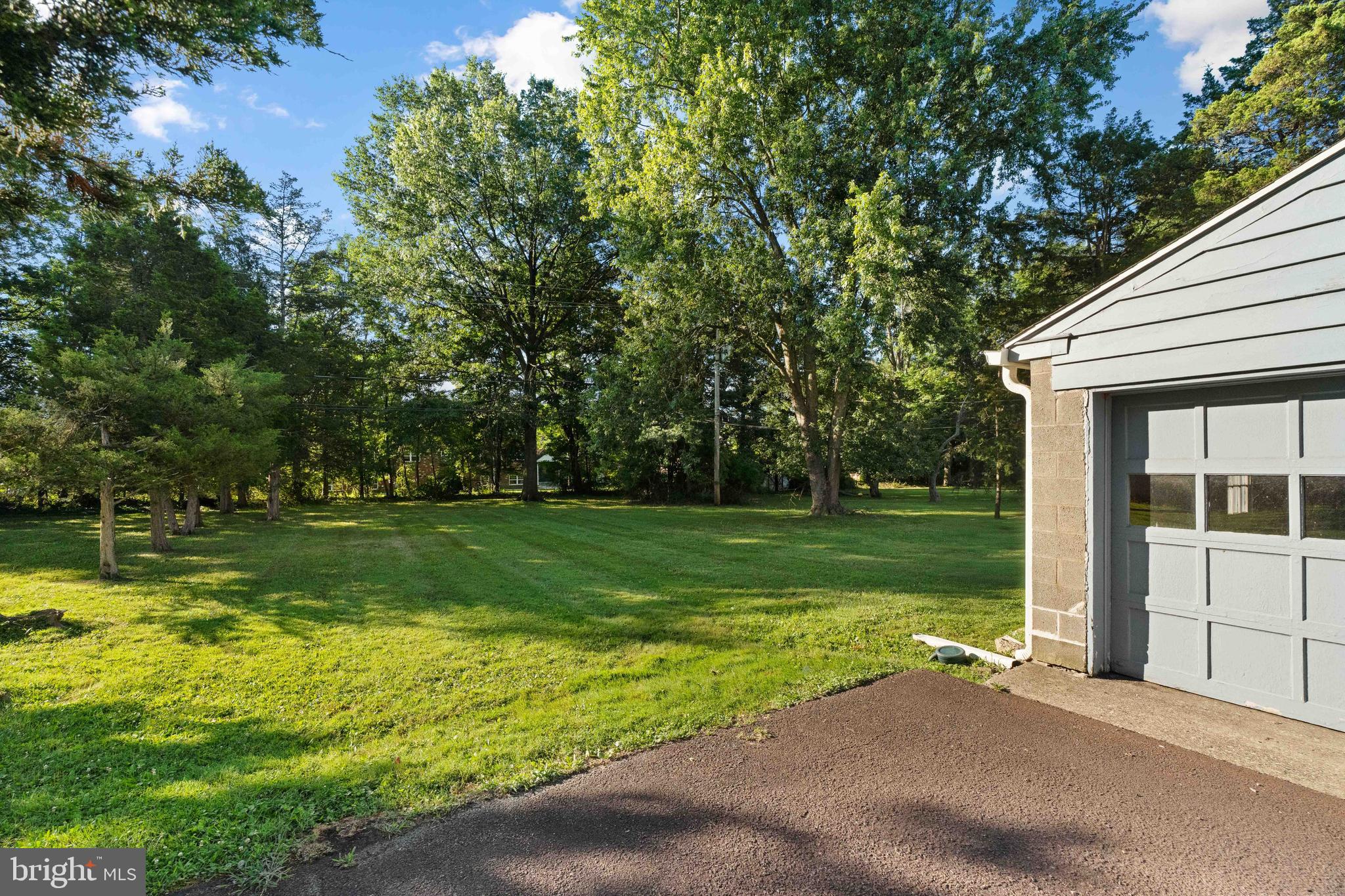 LANSDALE - Residential