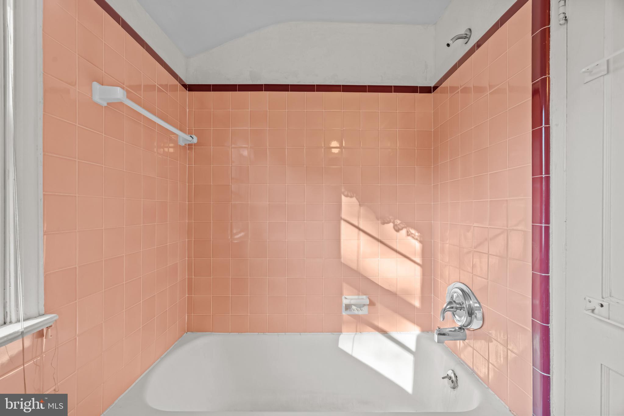 LANSDALE - Residential