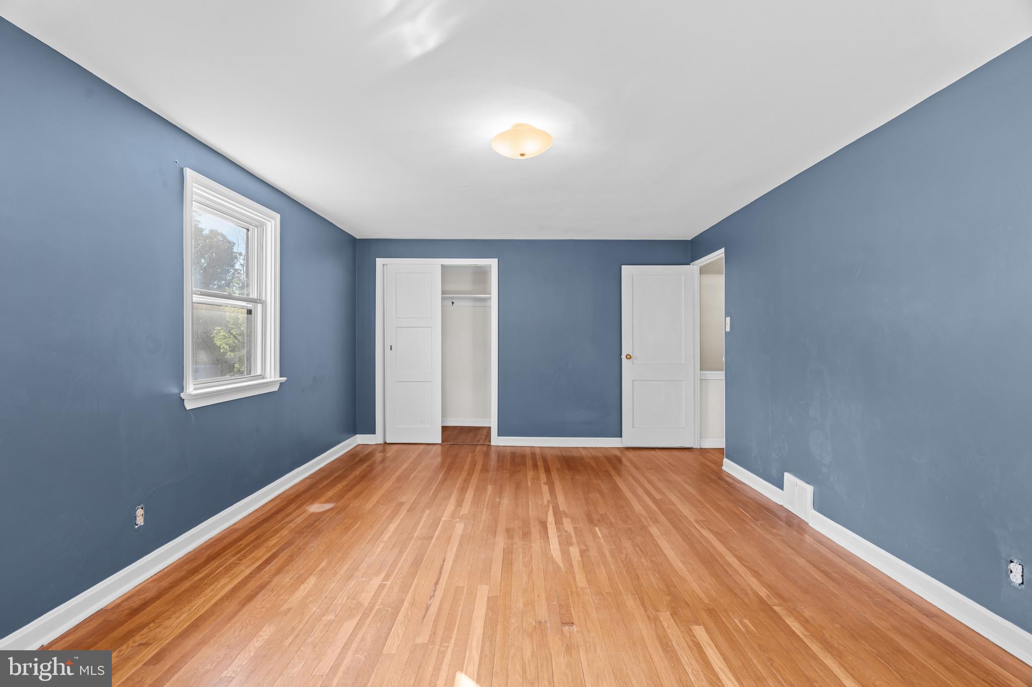LANSDALE - Residential