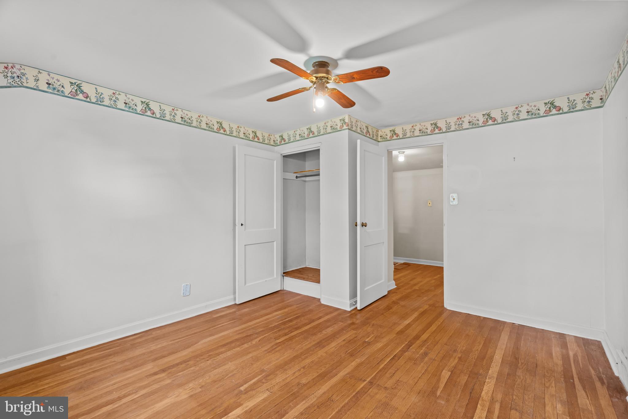 LANSDALE - Residential