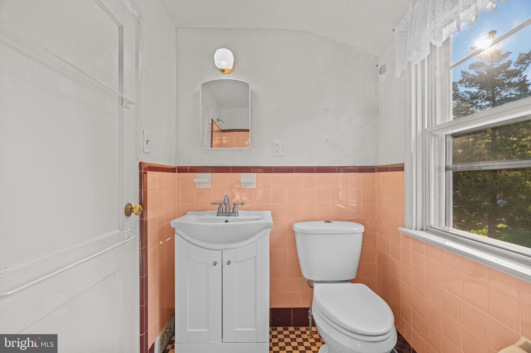 LANSDALE - Residential