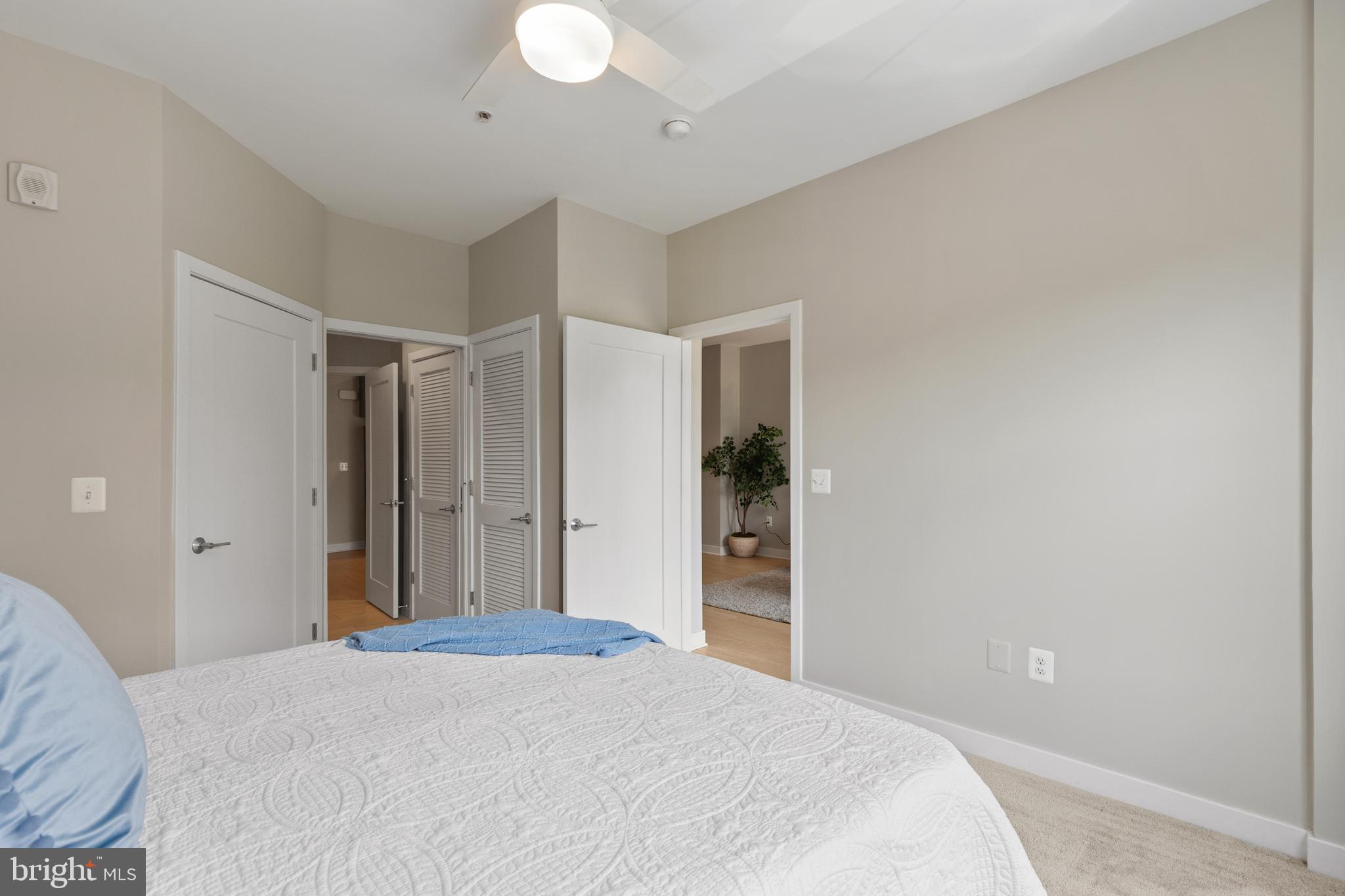 TRAFALGAR FLATS - Residential