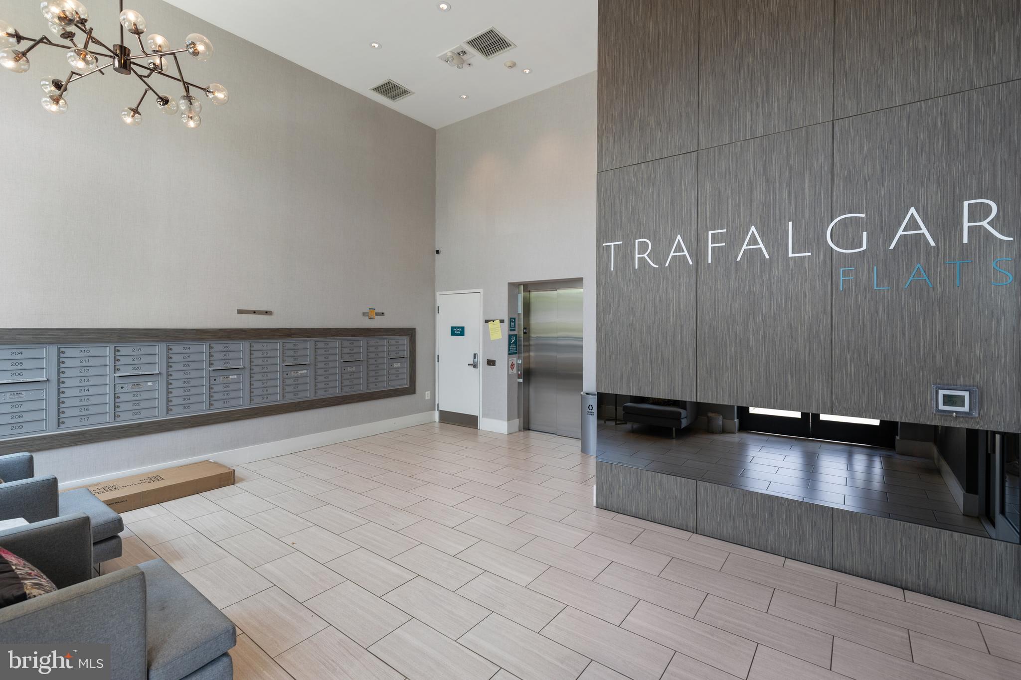 TRAFALGAR FLATS - Residential