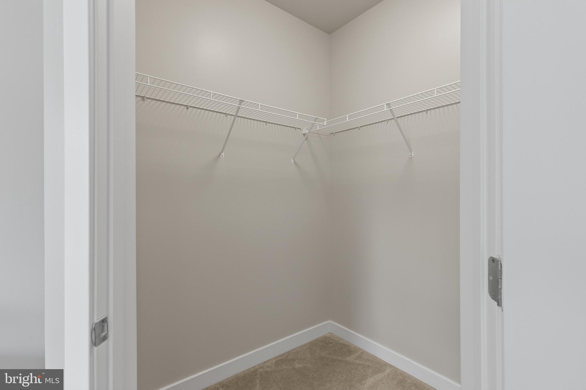 TRAFALGAR FLATS - Residential