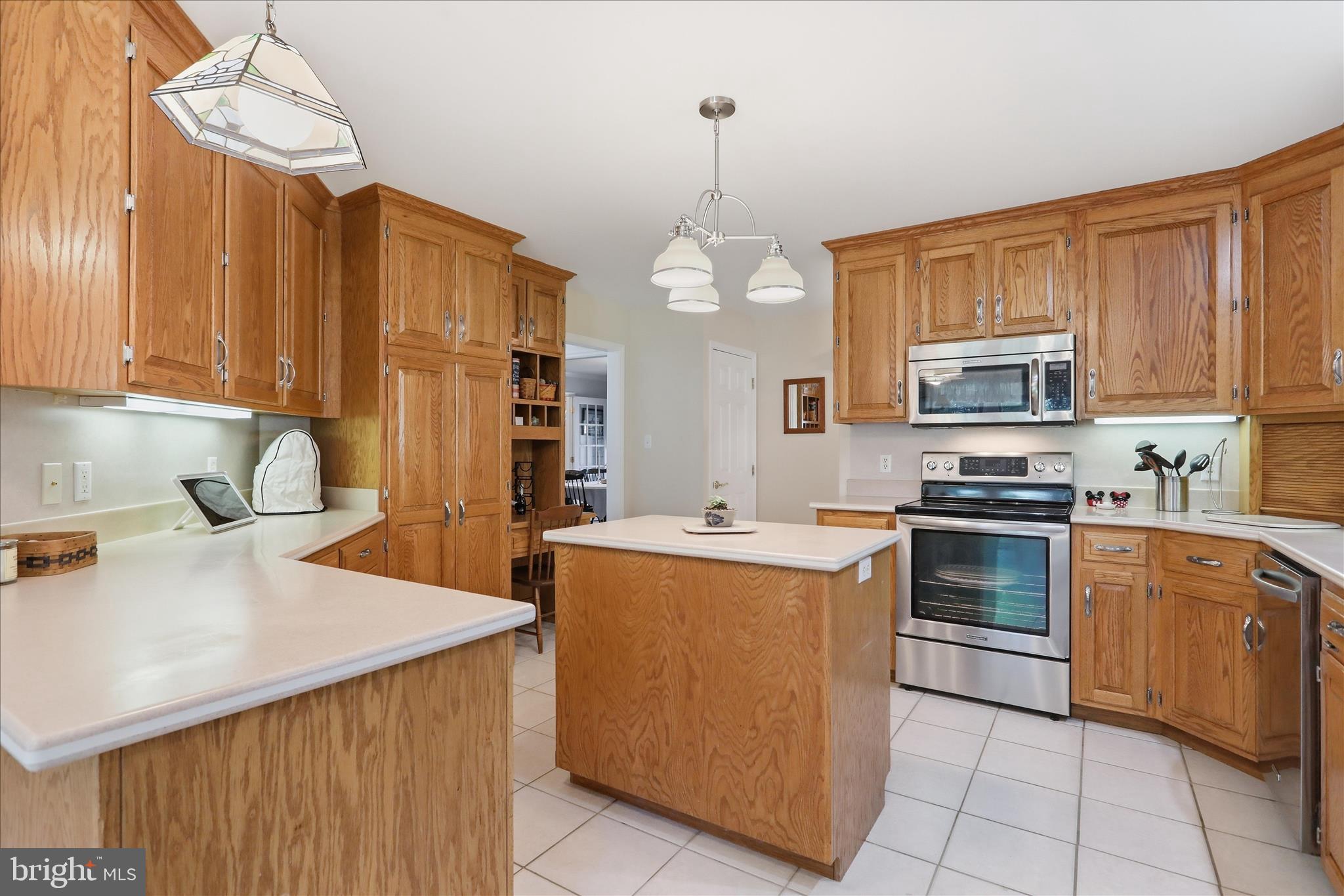 NORTH GUILFORD HILLS - Residential