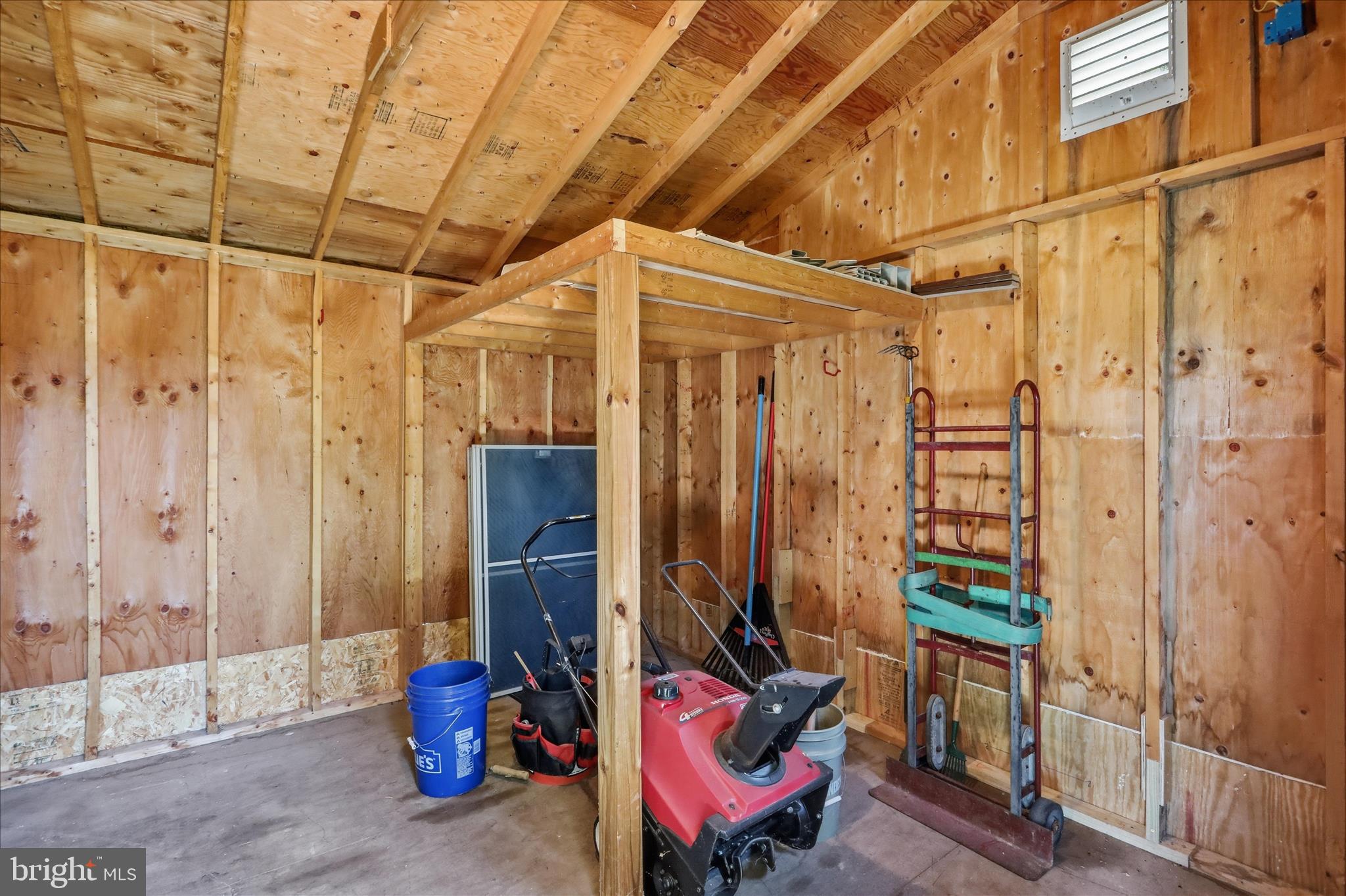 NORTH GUILFORD HILLS - Residential