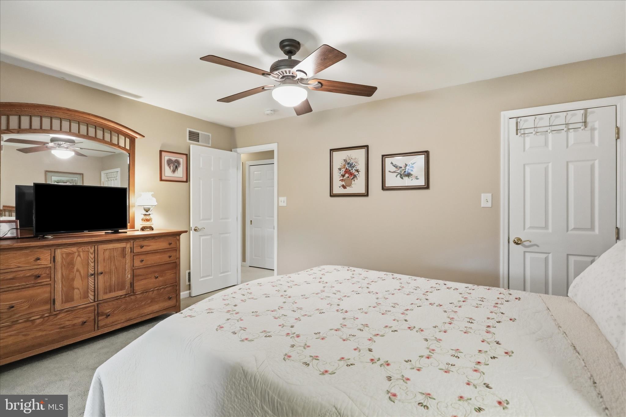 NORTH GUILFORD HILLS - Residential