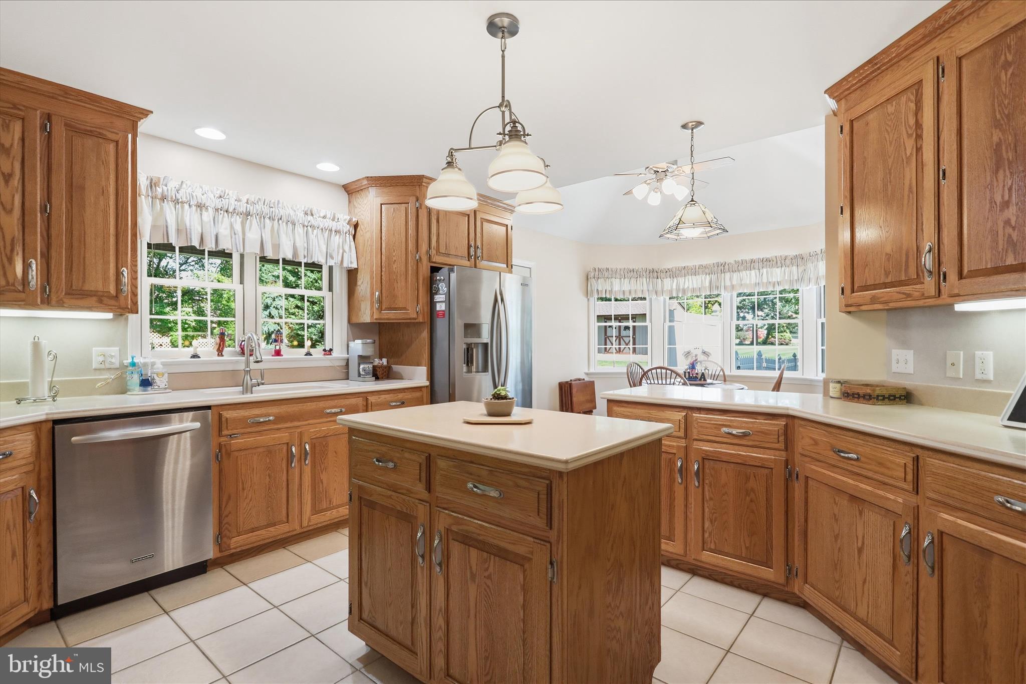 NORTH GUILFORD HILLS - Residential