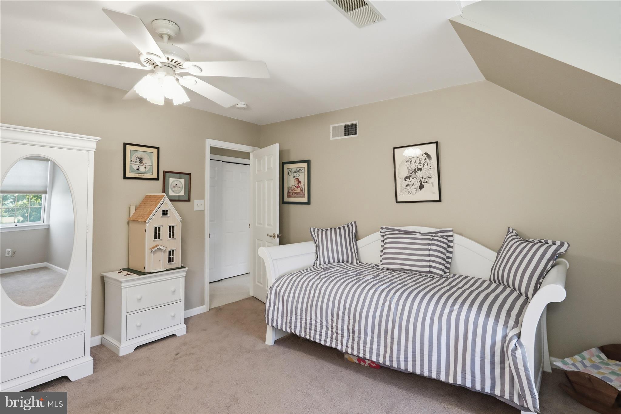 NORTH GUILFORD HILLS - Residential