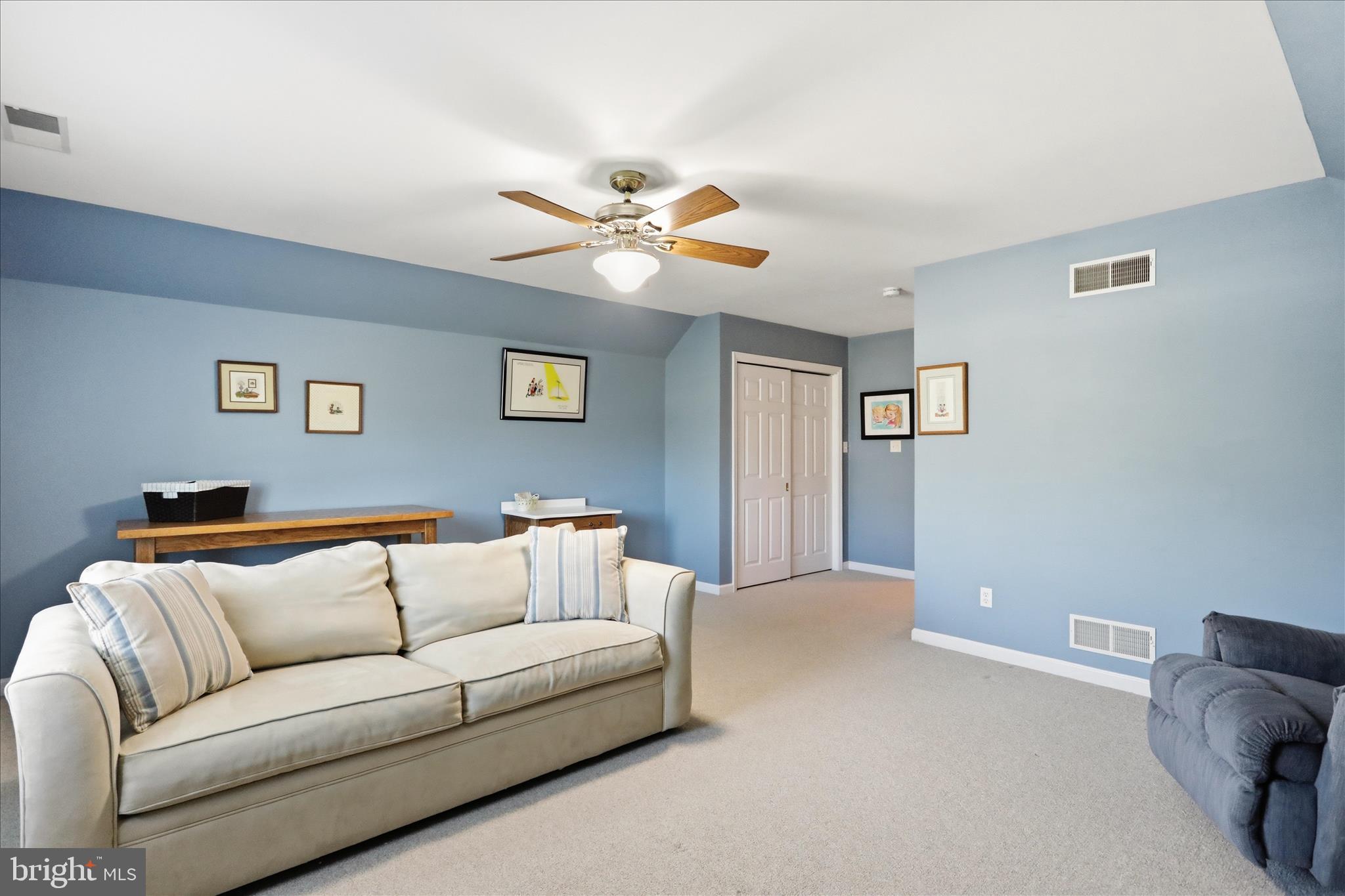 NORTH GUILFORD HILLS - Residential