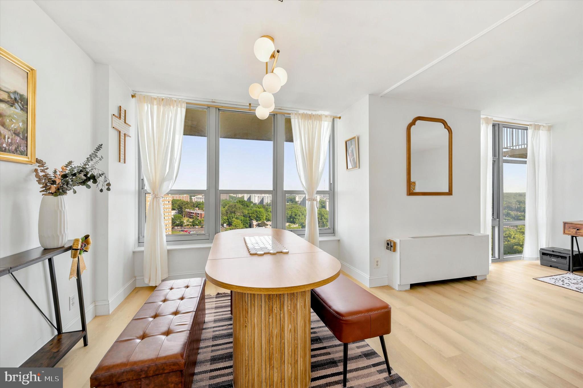 WYNNEFIELD HEIGHTS - Residential