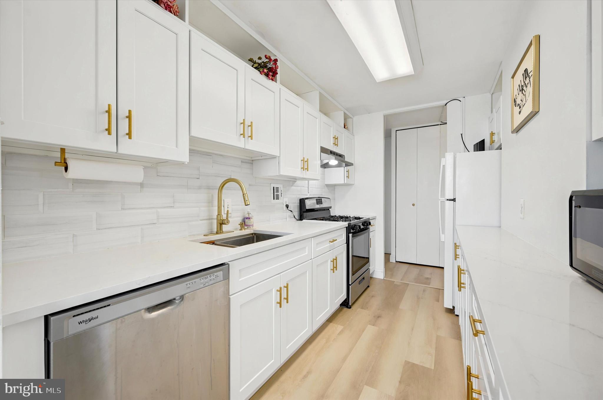 WYNNEFIELD HEIGHTS - Residential