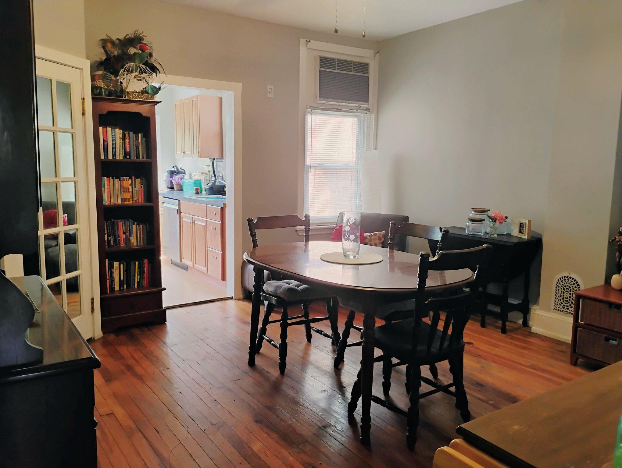ROXBOROUGH - Residential