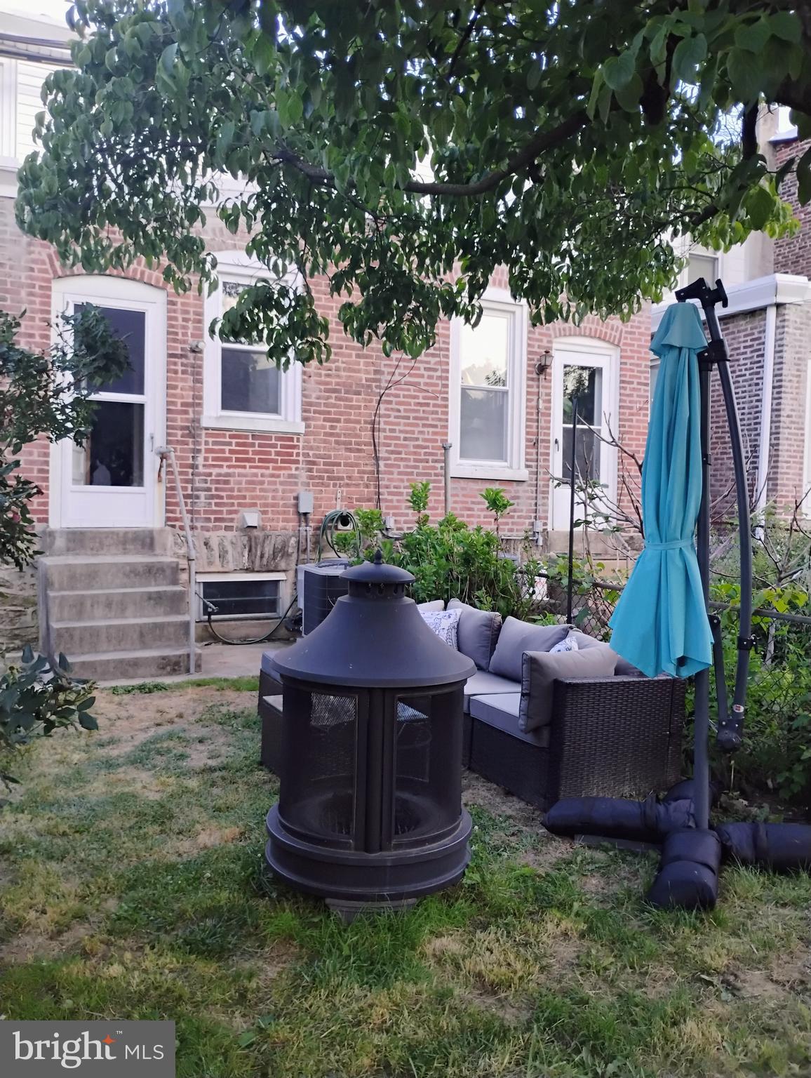 ROXBOROUGH - Residential