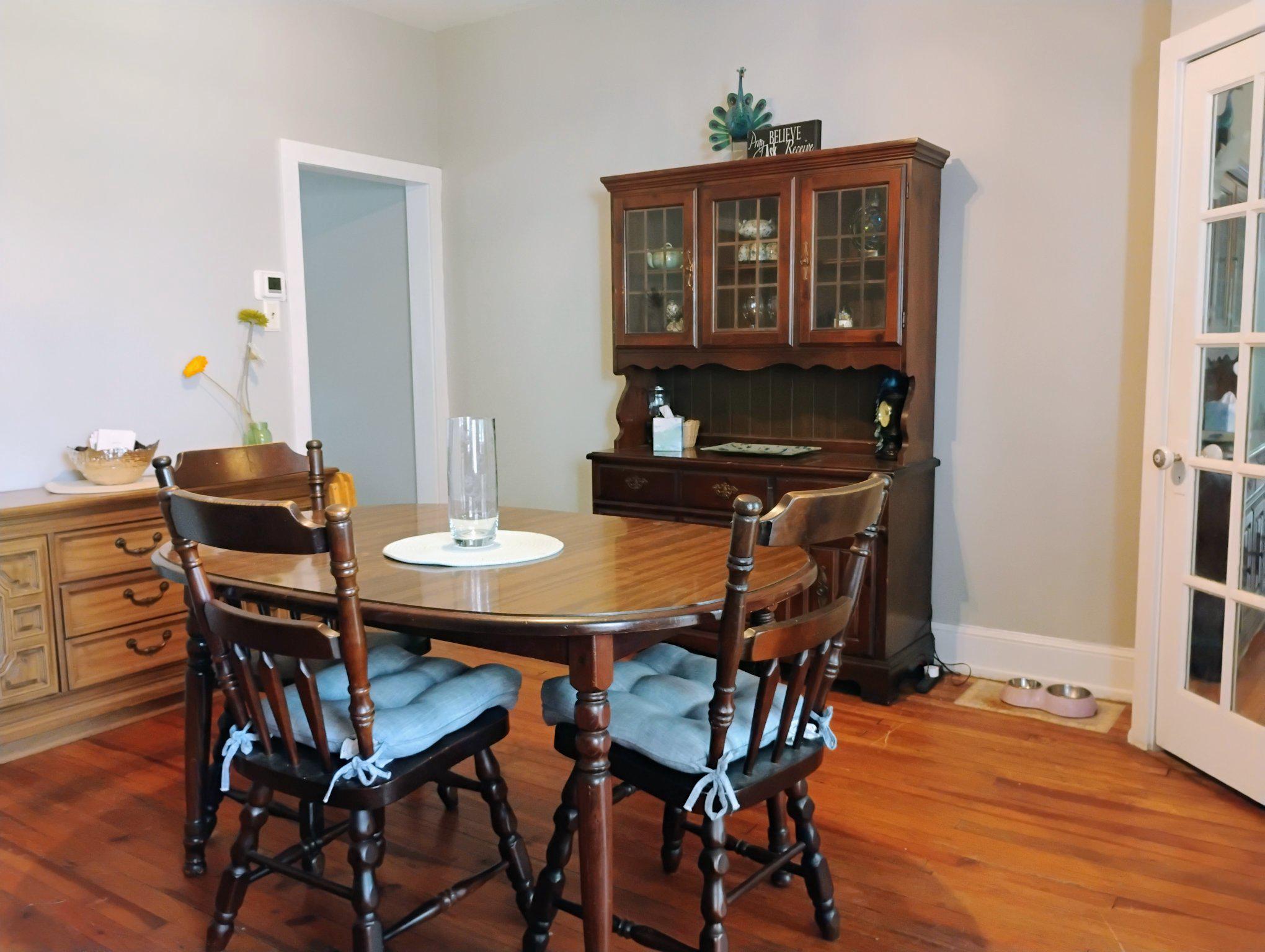 ROXBOROUGH - Residential
