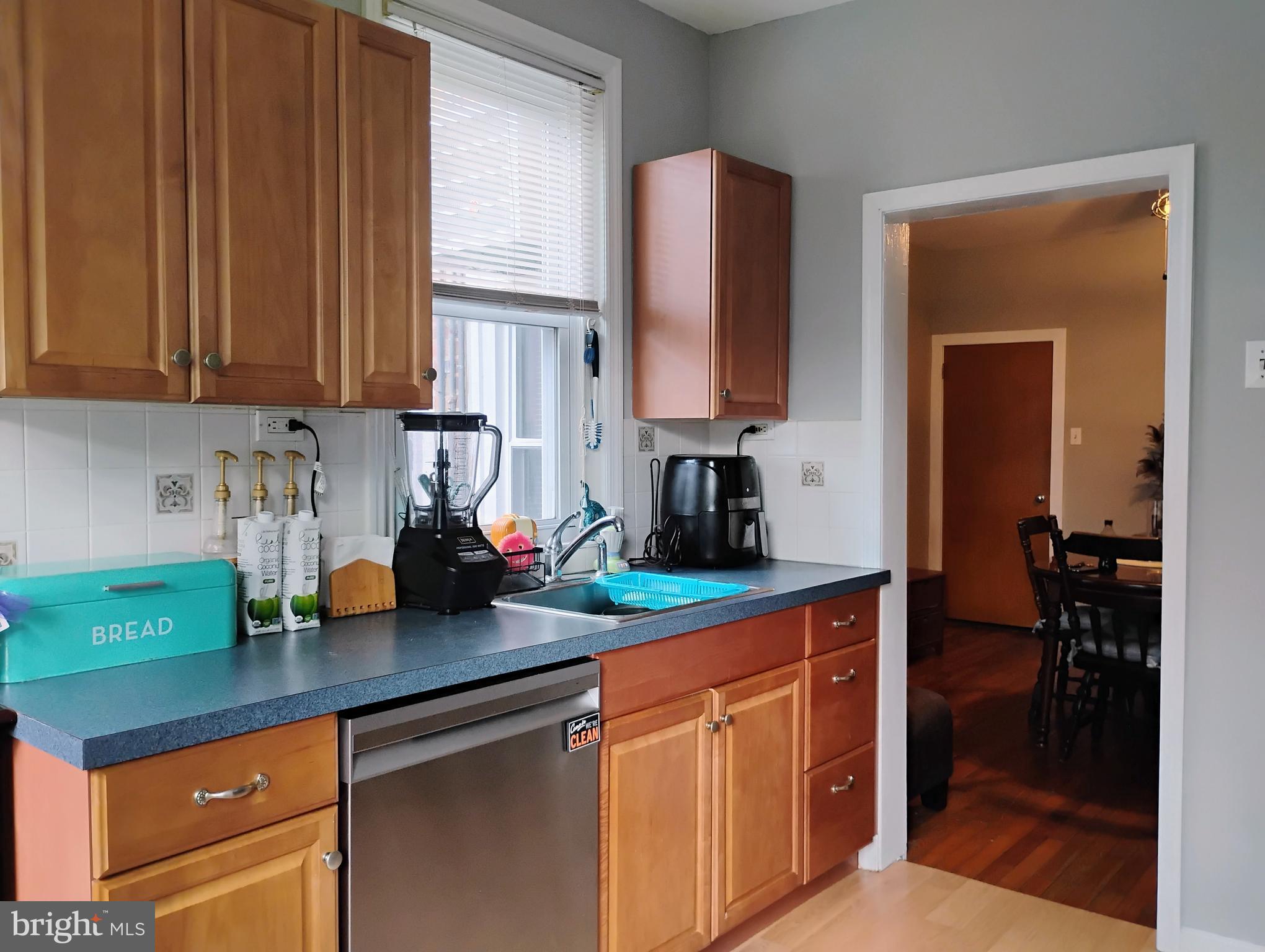 ROXBOROUGH - Residential