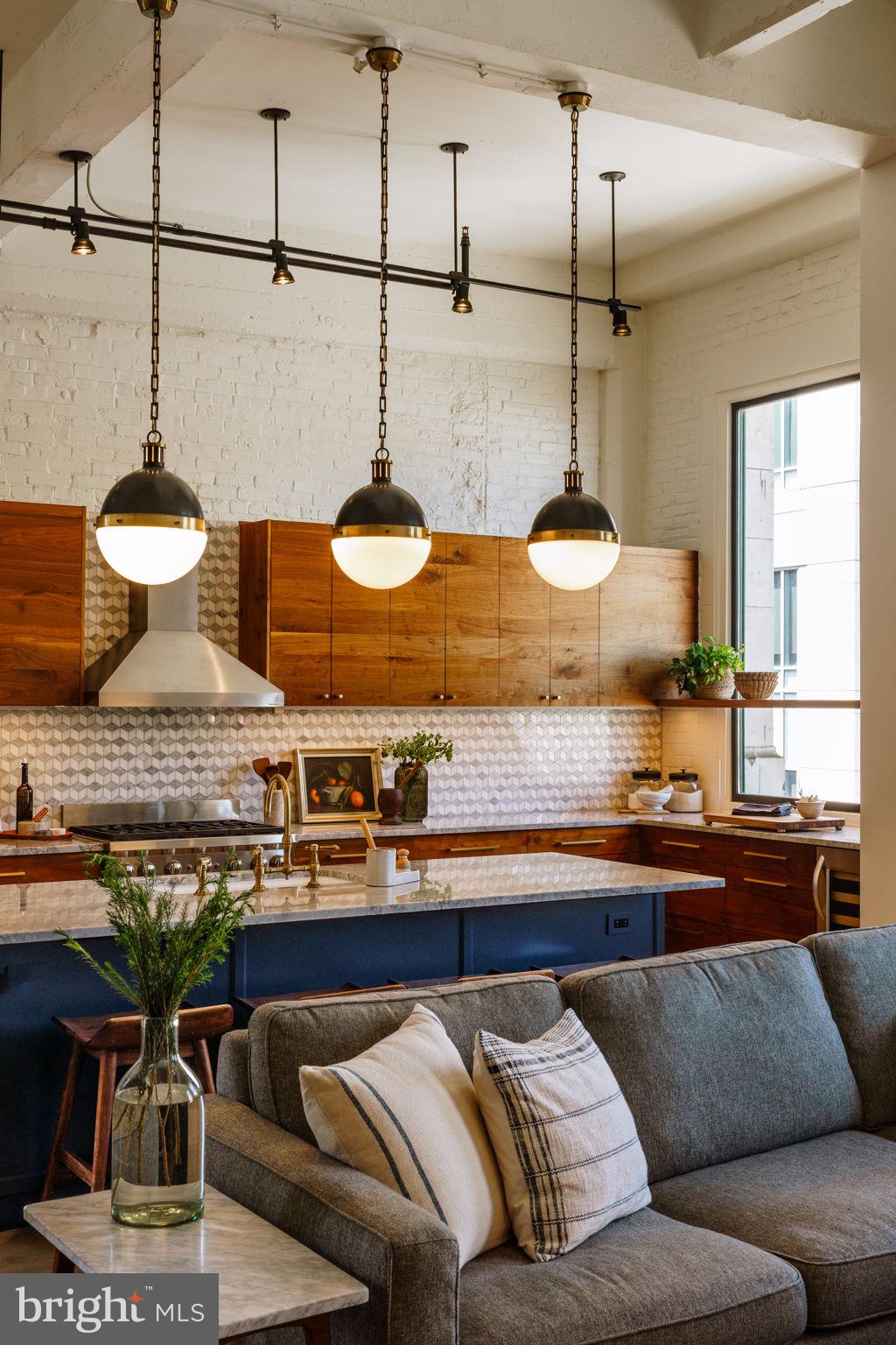 CENTER CITY - Residential