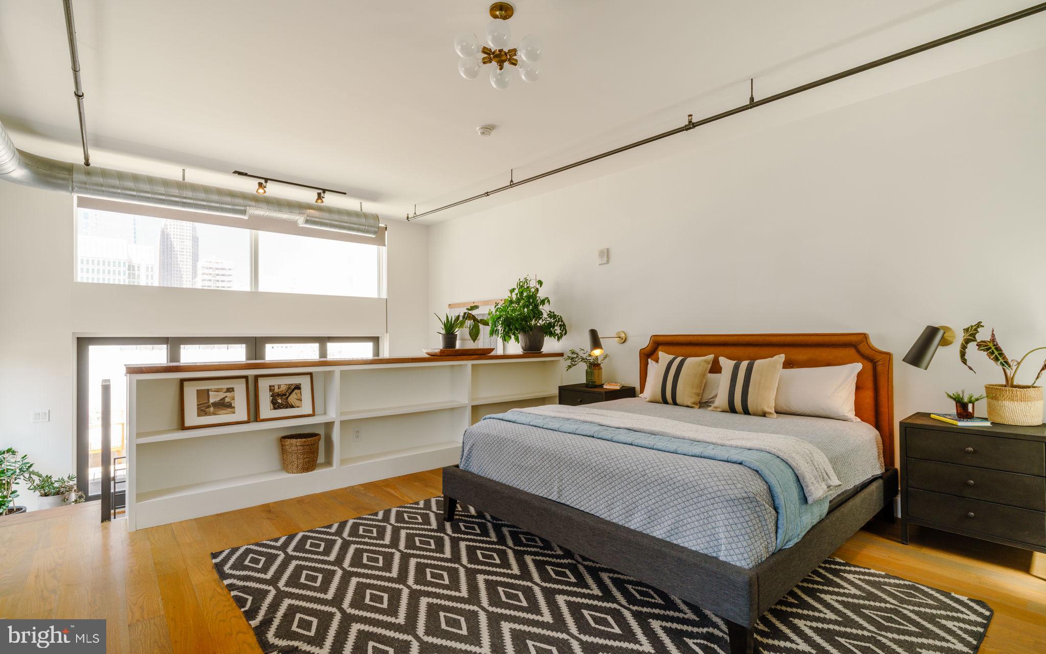 CENTER CITY - Residential
