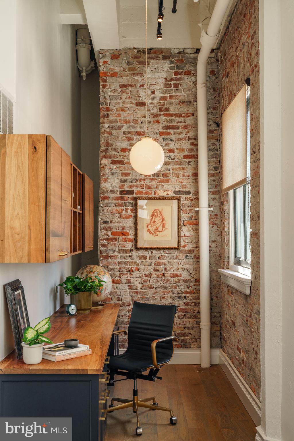 CENTER CITY - Residential