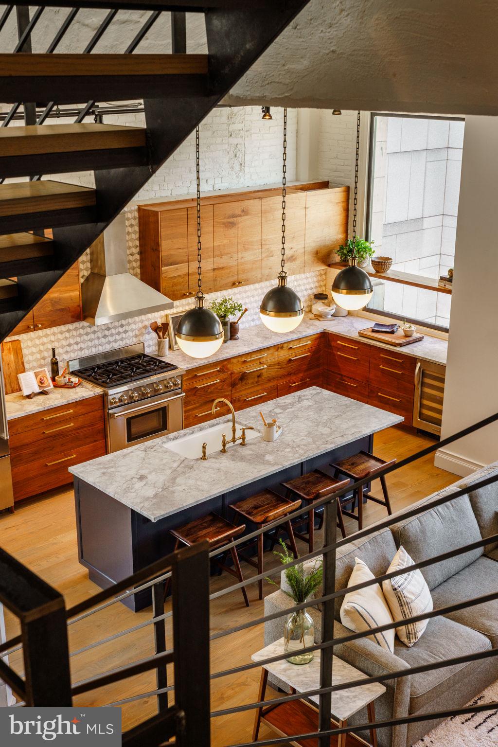 CENTER CITY - Residential