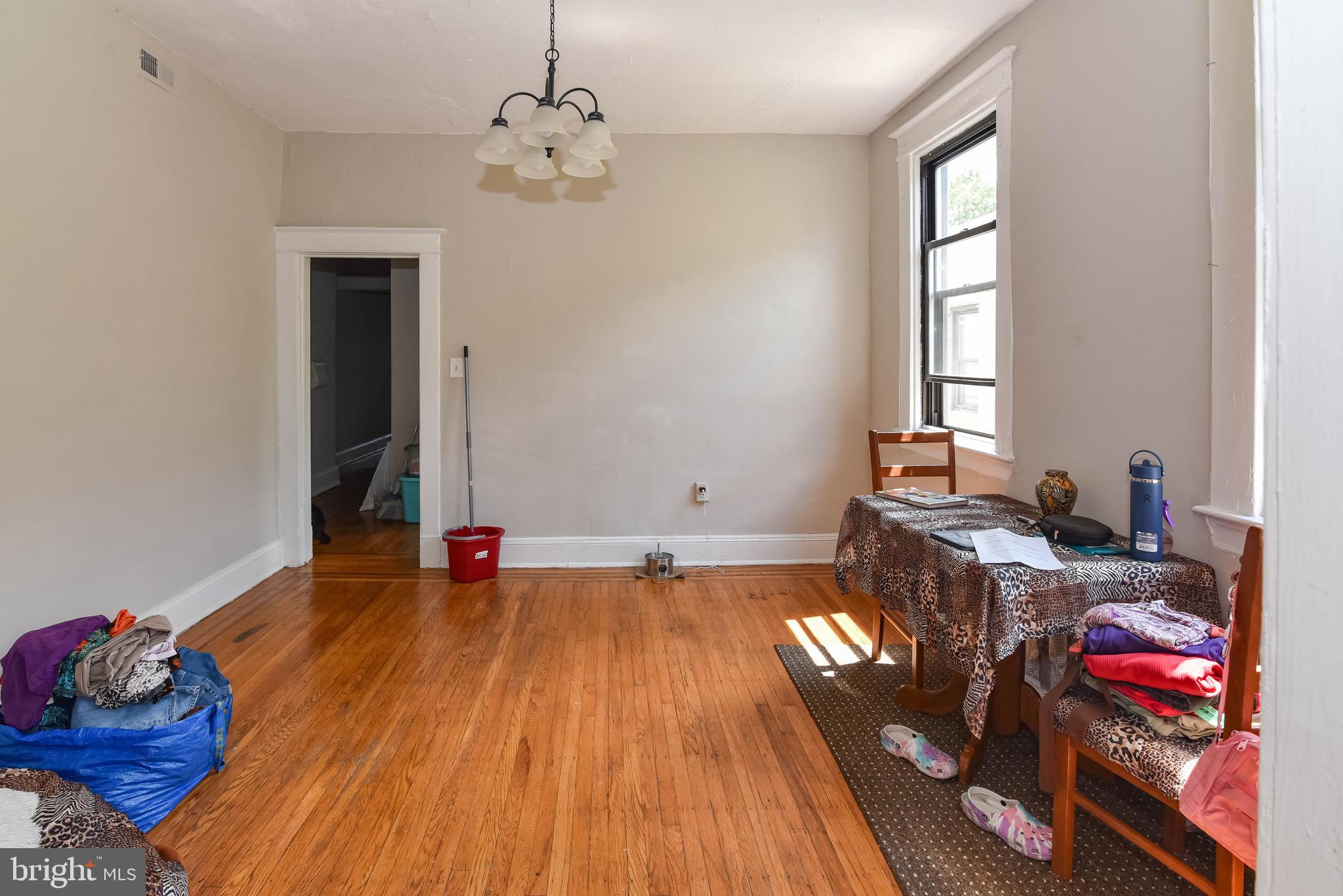 RESERVOIR HILL - Commercial Sale