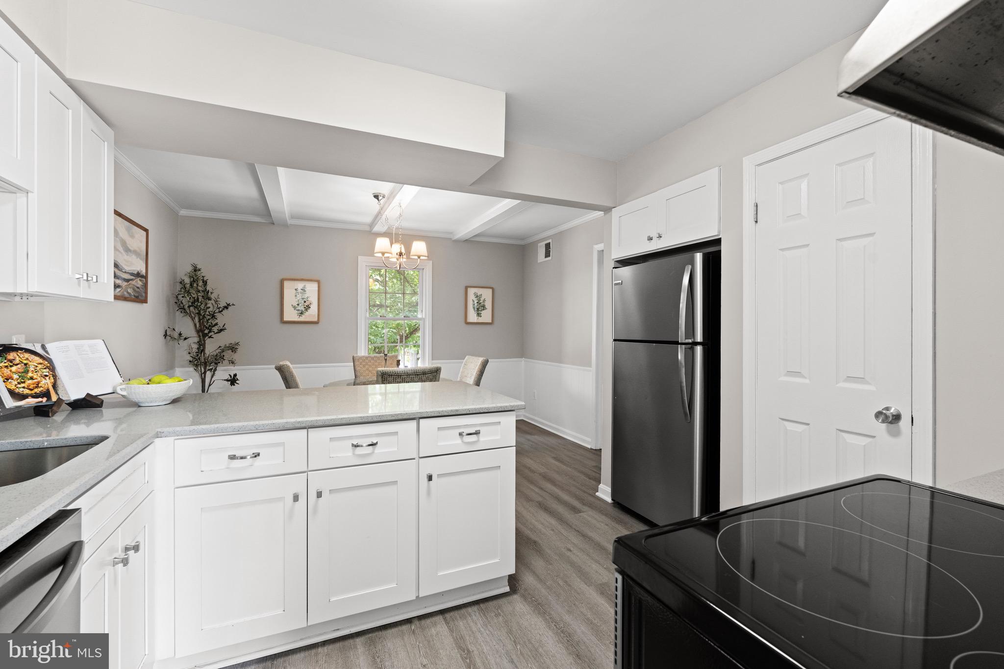 THE MEADOWS - Residential