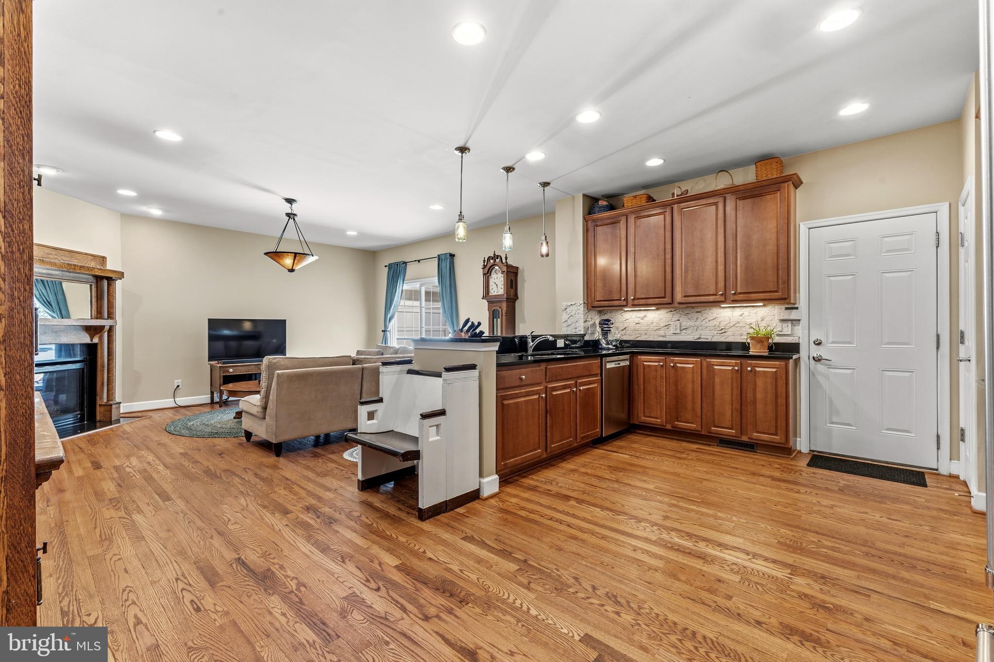 RED CEDAR MIDDLE VILLAGE - Residential