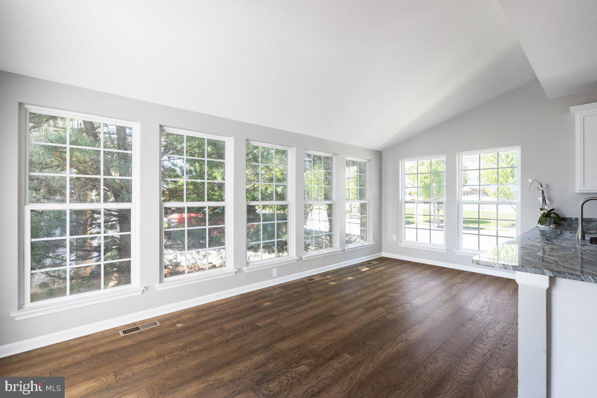 SHENANDOAH SPRINGS - Residential Lease