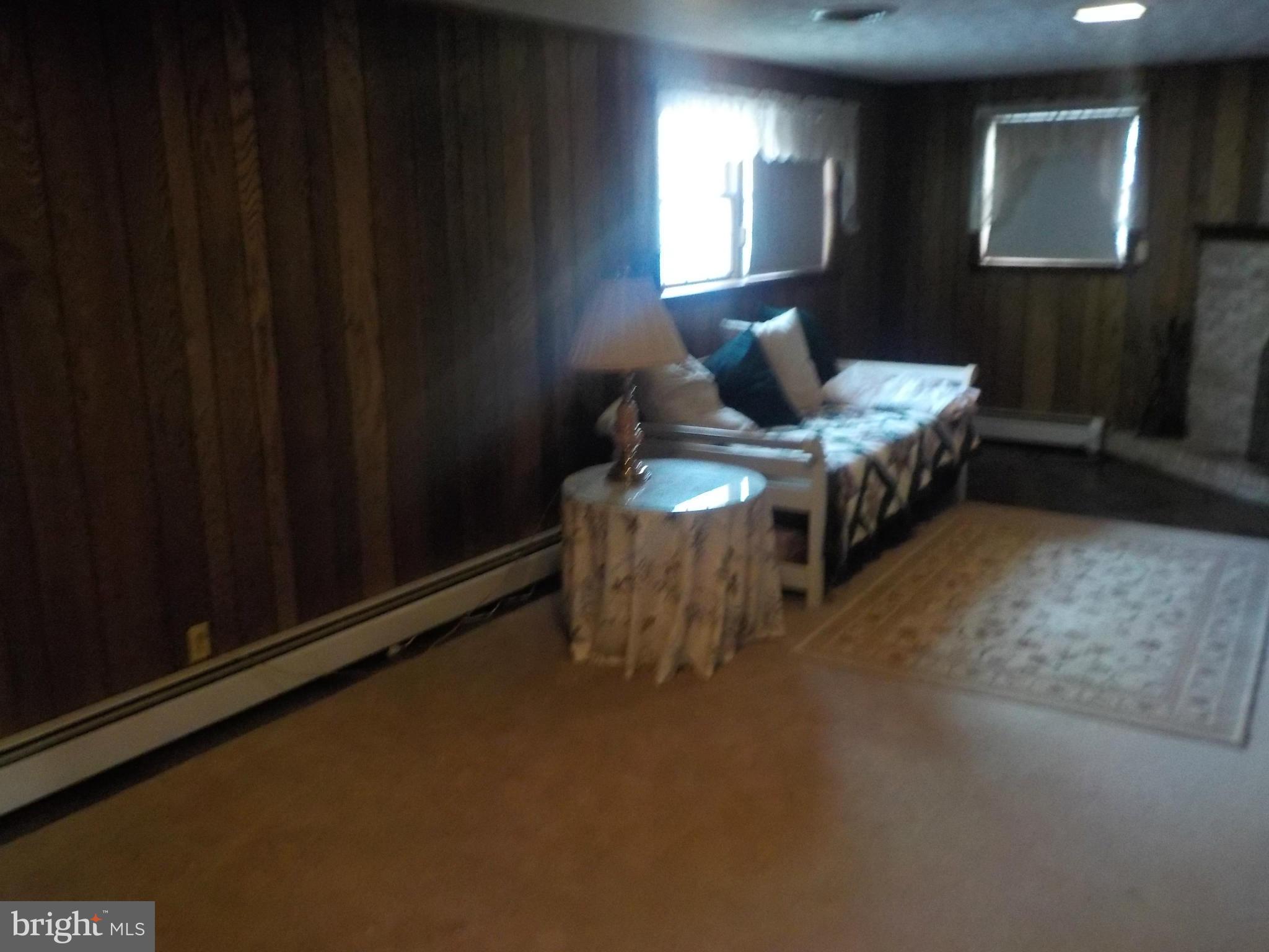 RED OAK HILLS - Residential