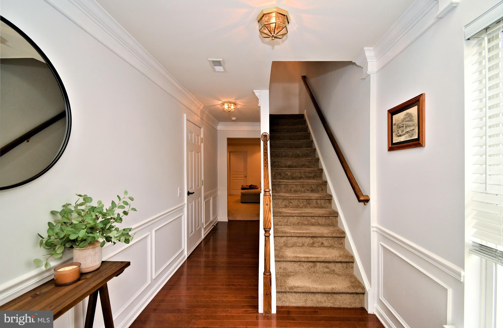 LONGFORD CROSSING - Residential
