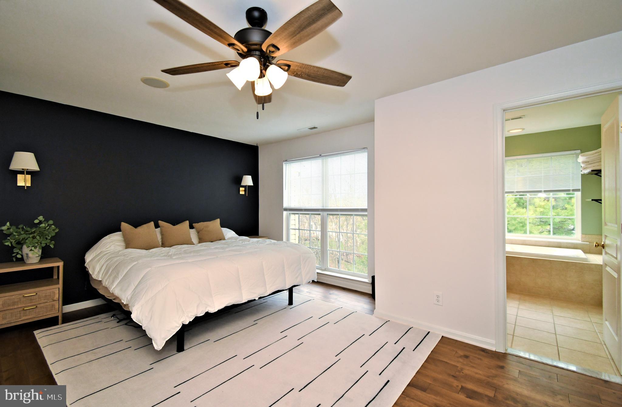 LONGFORD CROSSING - Residential
