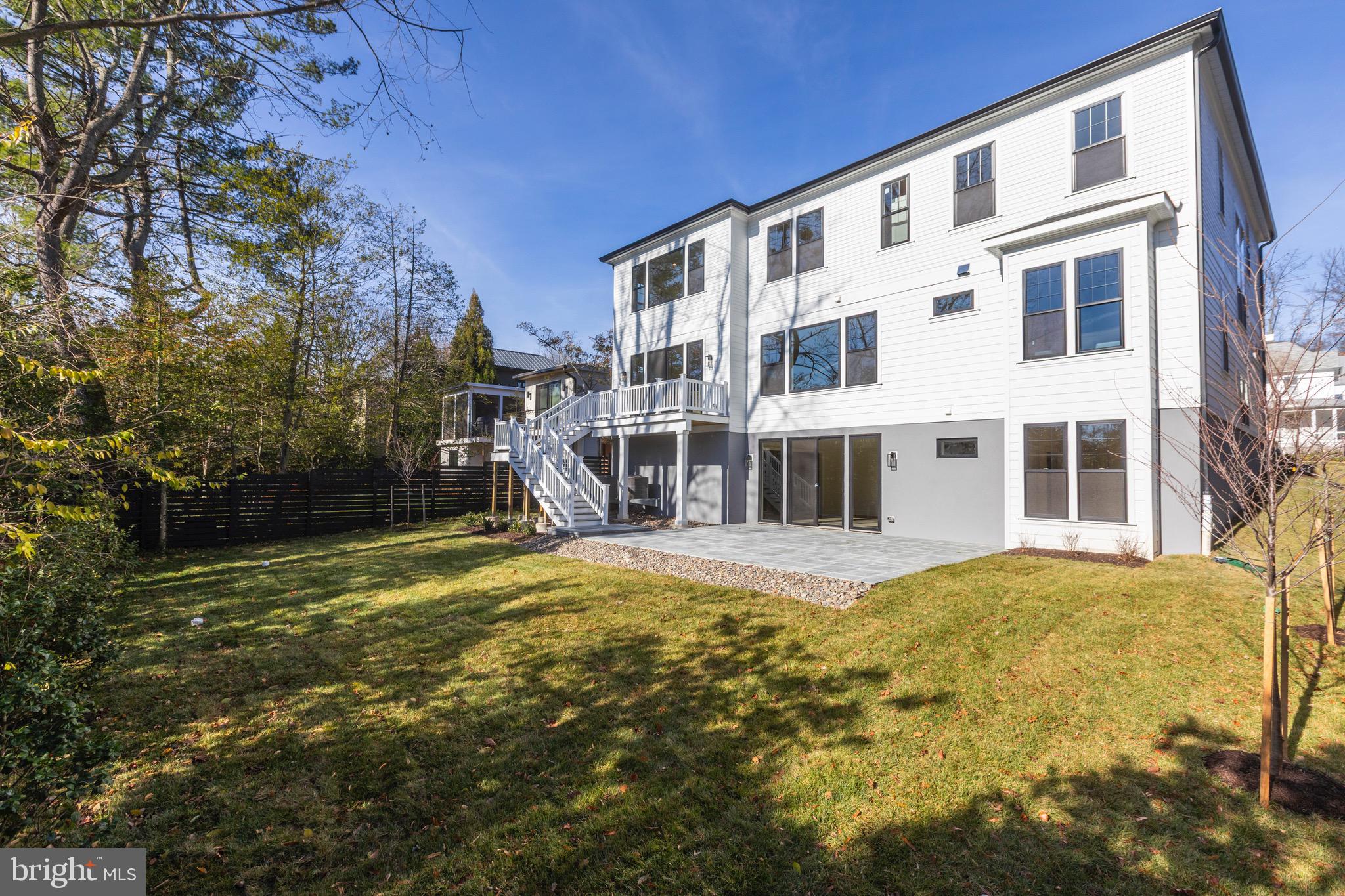 SOMERSET - Residential