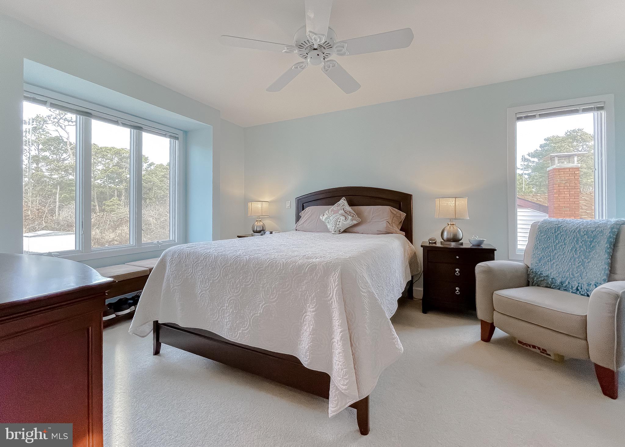 HAYS BEACH - Residential